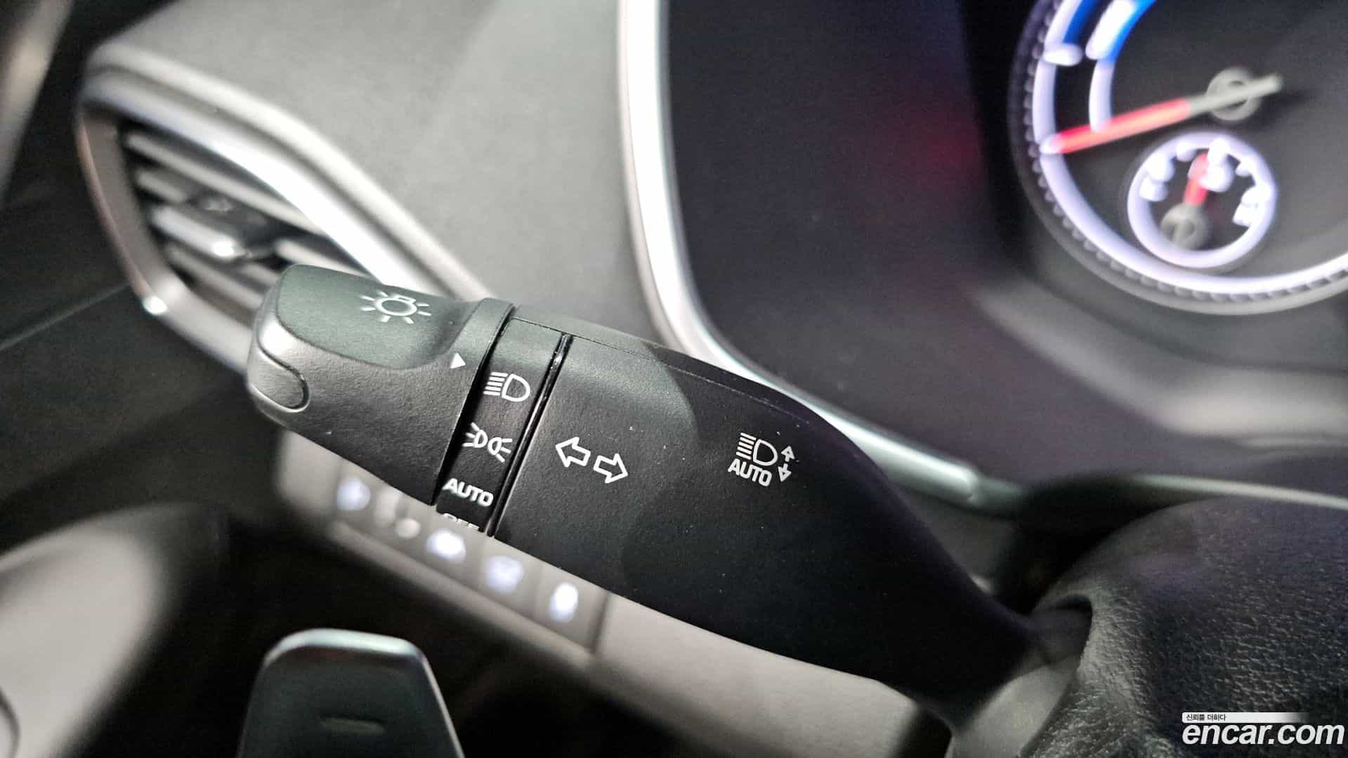 Santafe Hyundai 2022.3-OPTION-044