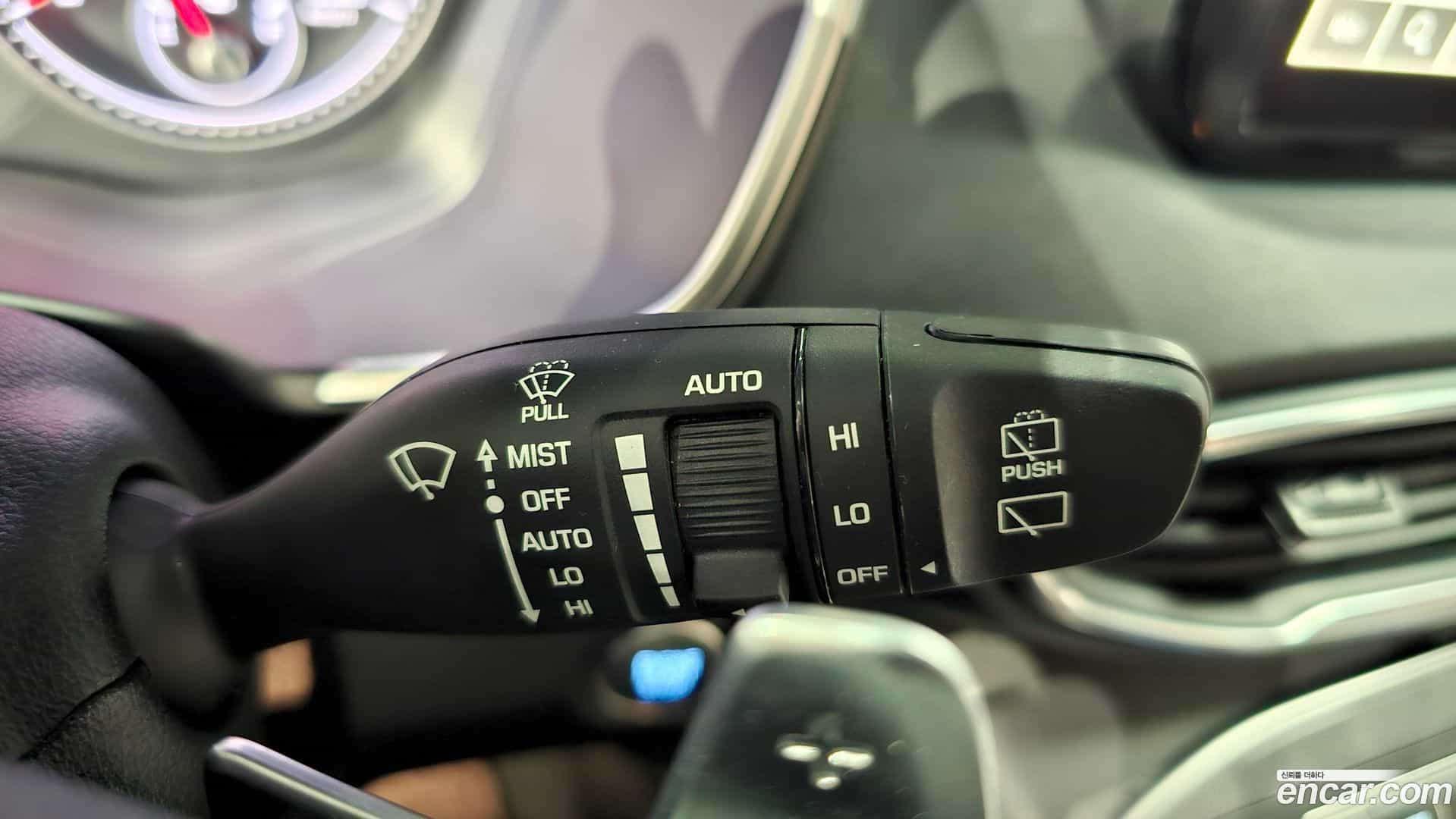 Santafe Hyundai 2022.3-OPTION-045