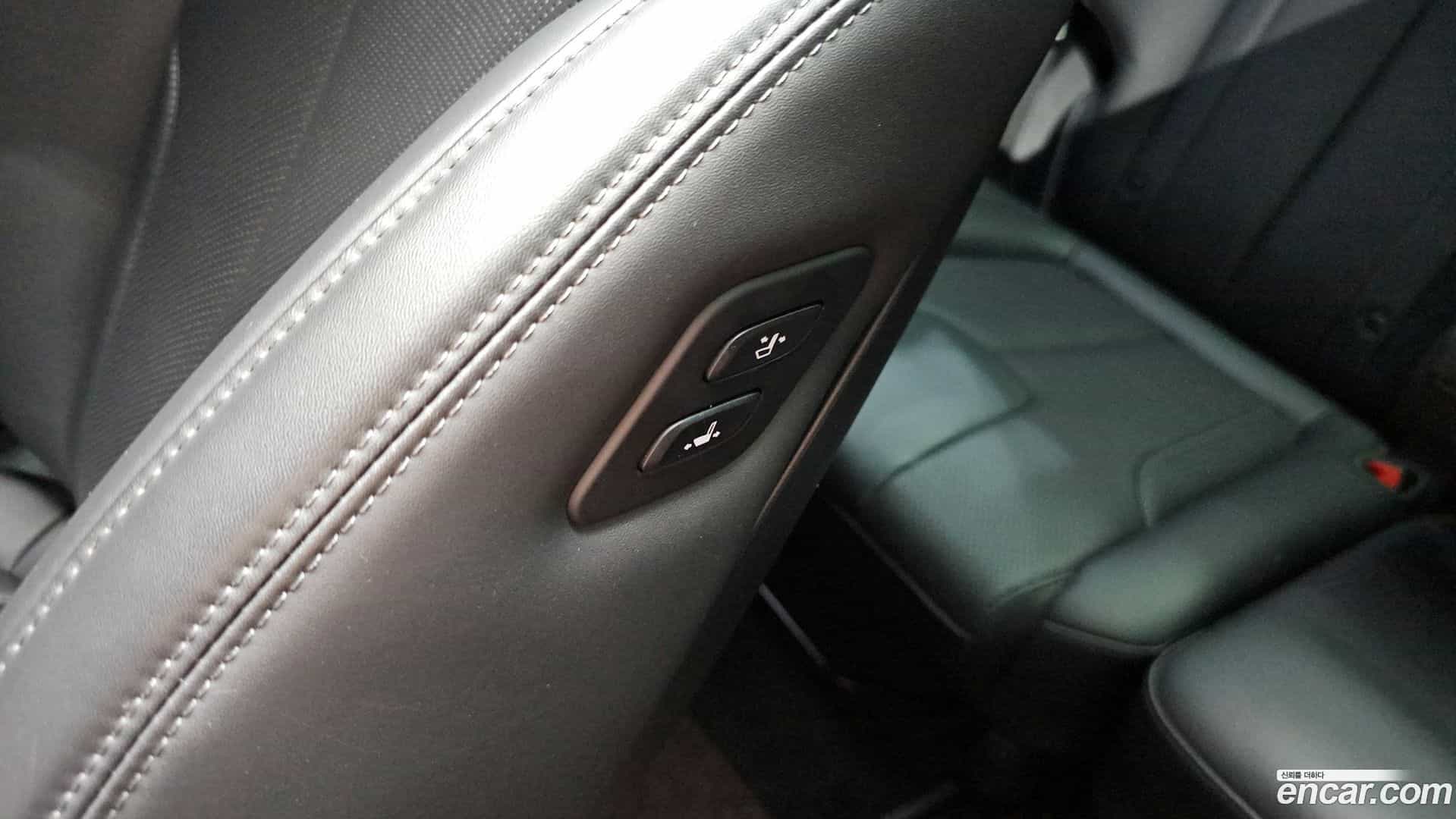 Santafe Hyundai 2022.3-OPTION-046