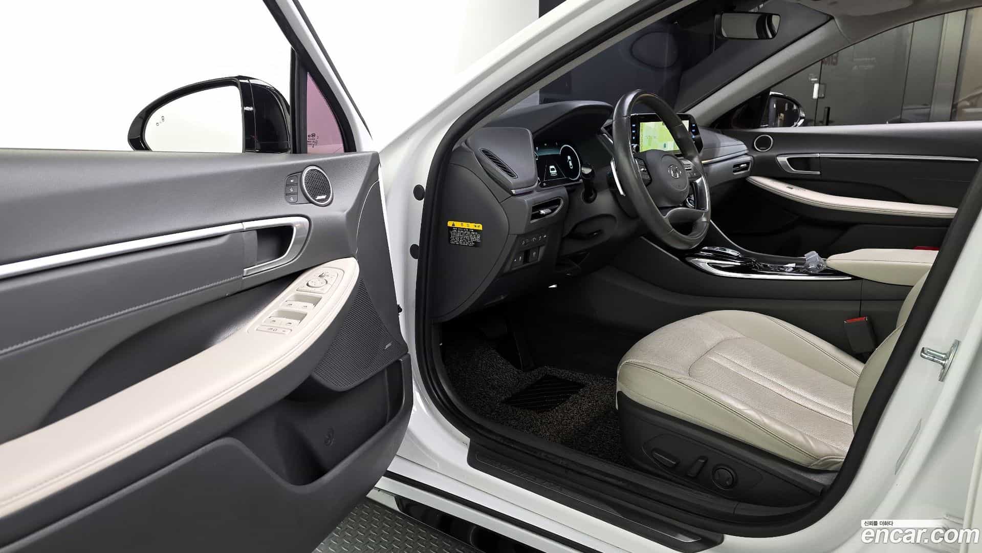 Sonata Hyundai 2019.6-INNER-010
