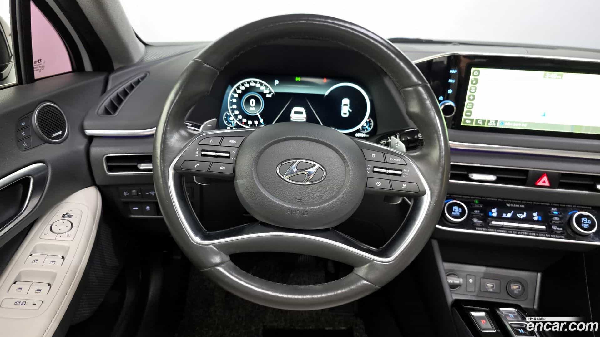 Sonata Hyundai 2019.6-OPTION-017