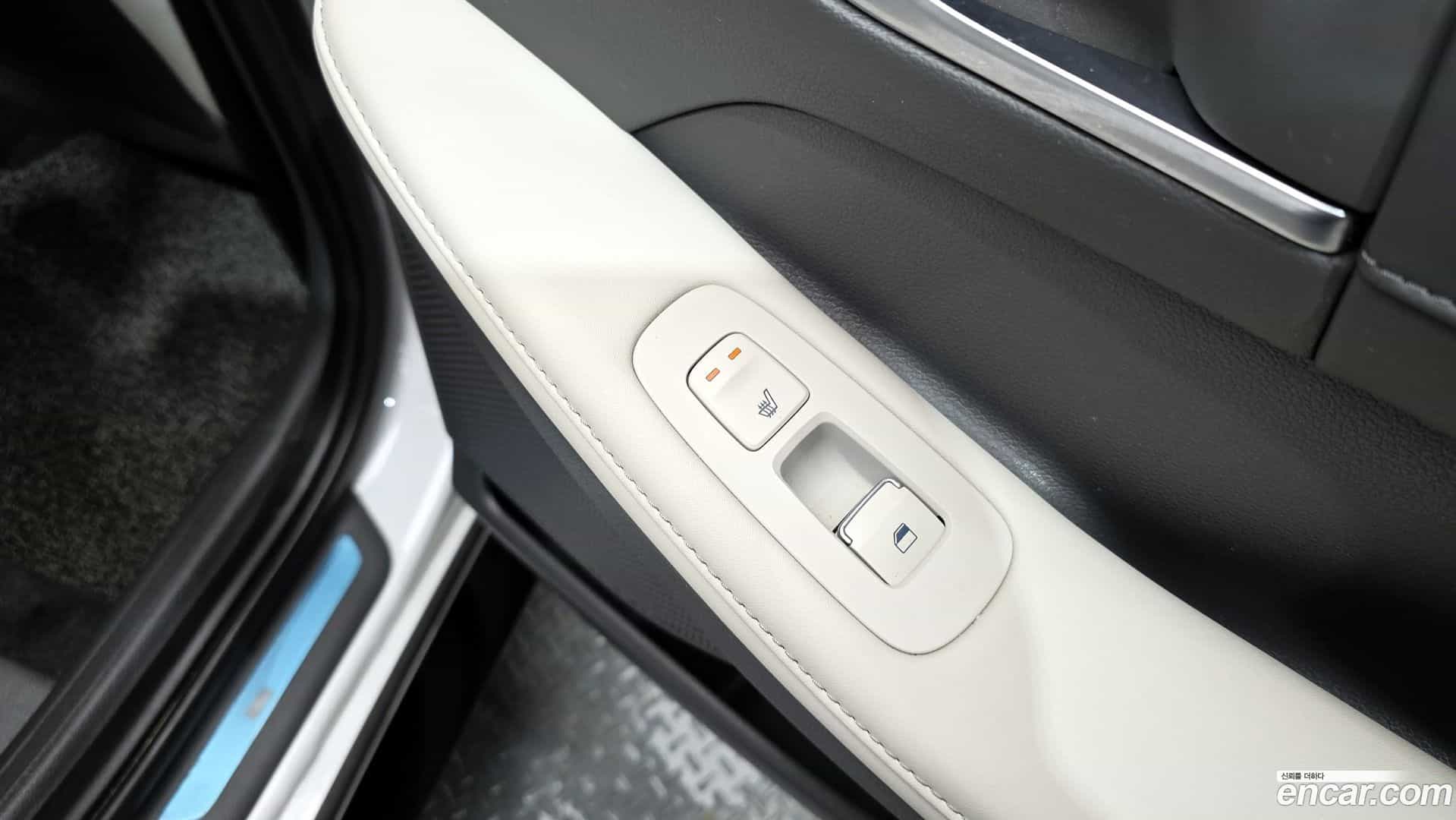 Sonata Hyundai 2019.6-OPTION-022