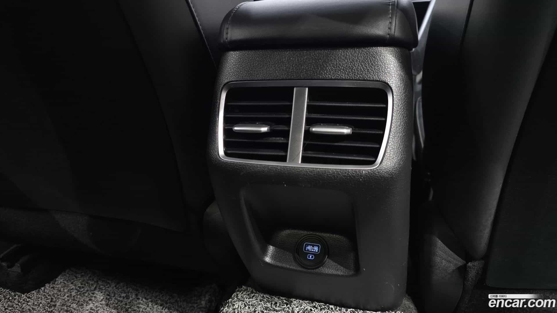 Sonata Hyundai 2019.11-OPTION-023