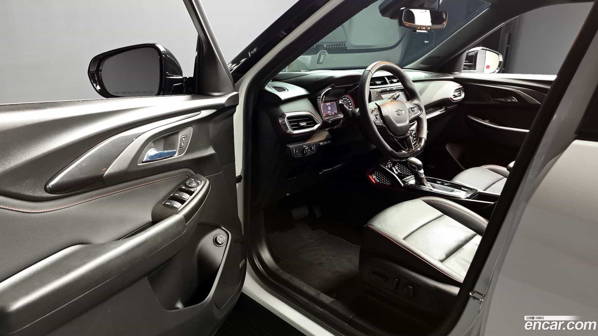 Trailblazer Chevrolet 2021.9-INNER-010