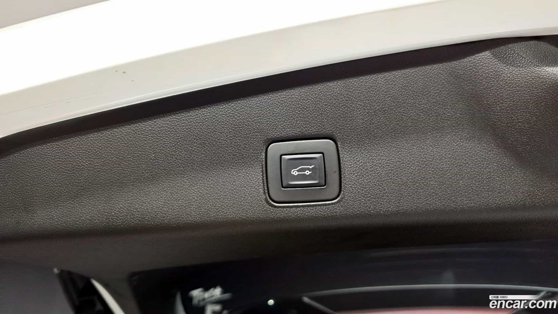 Trailblazer Chevrolet 2021.9-OPTION-045