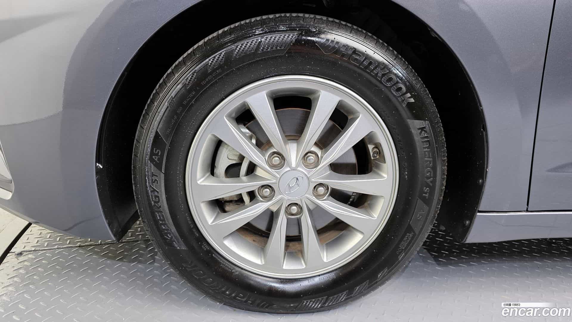 AVANTE Hyundai 2019.3-OUTER-005