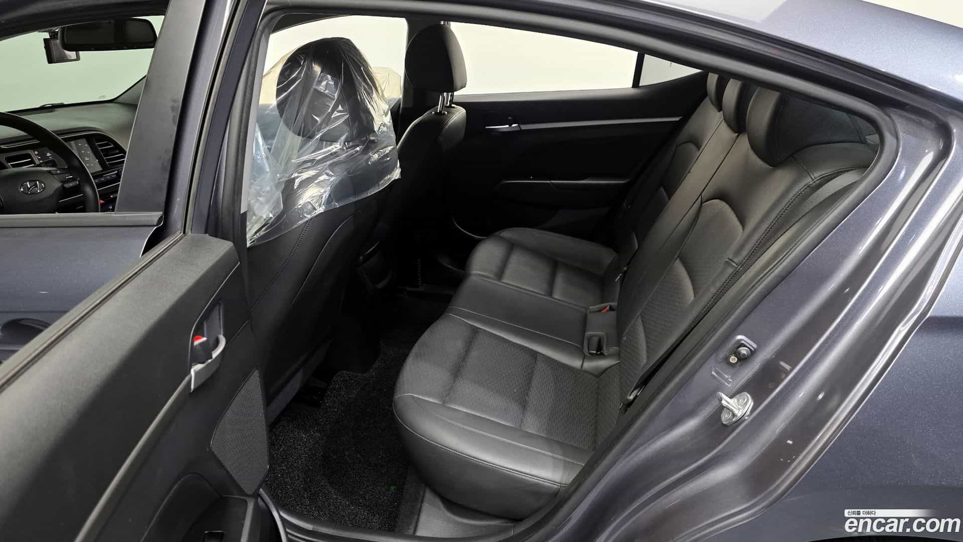 AVANTE Hyundai 2019.3-OPTION-016
