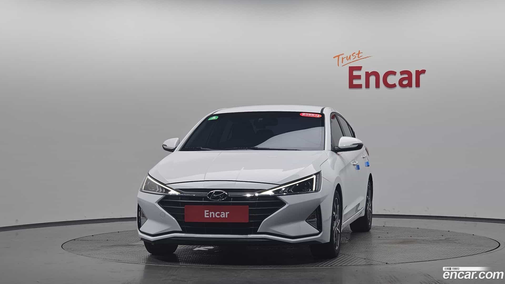 AVANTE Hyundai 2019.7-OUTER-003