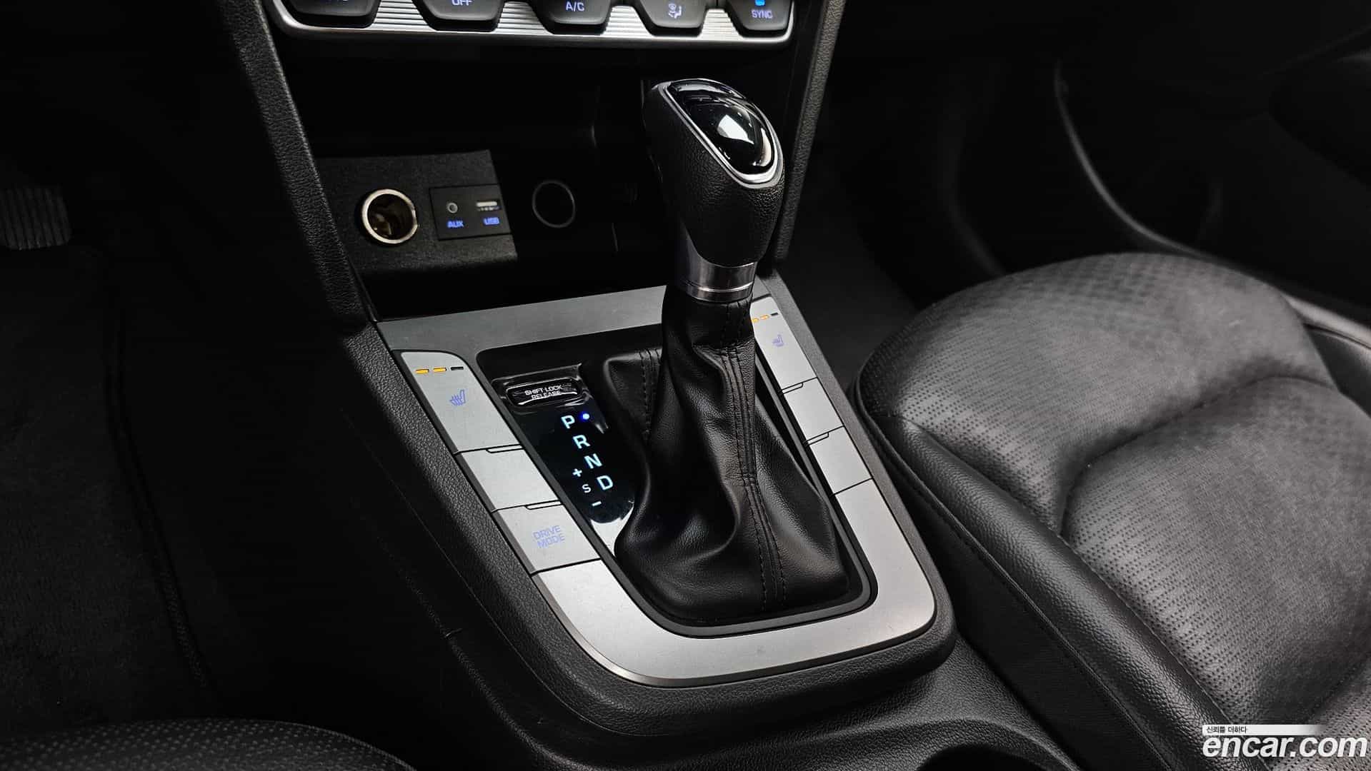 AVANTE Hyundai 2019.7-INNER-009
