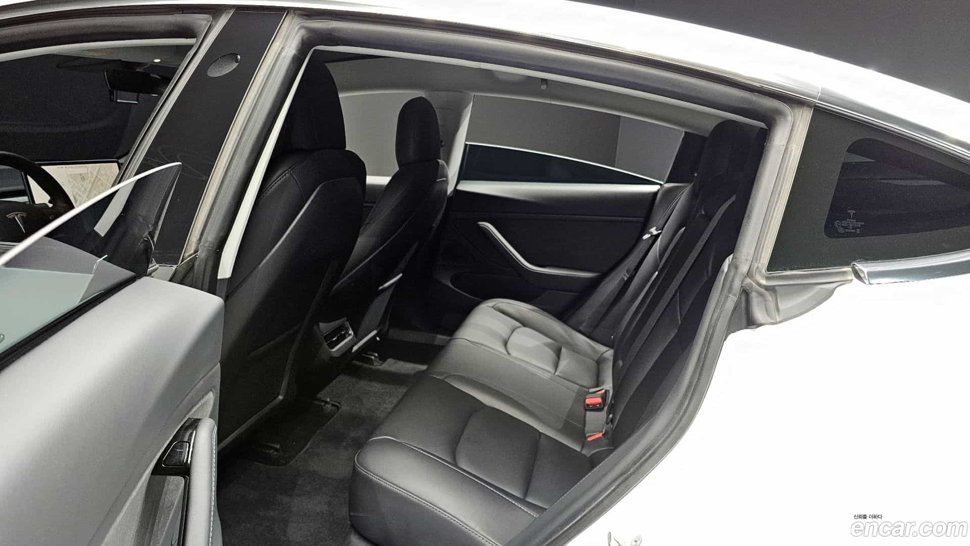 Model 3 Tesla 2020.11-OPTION-015