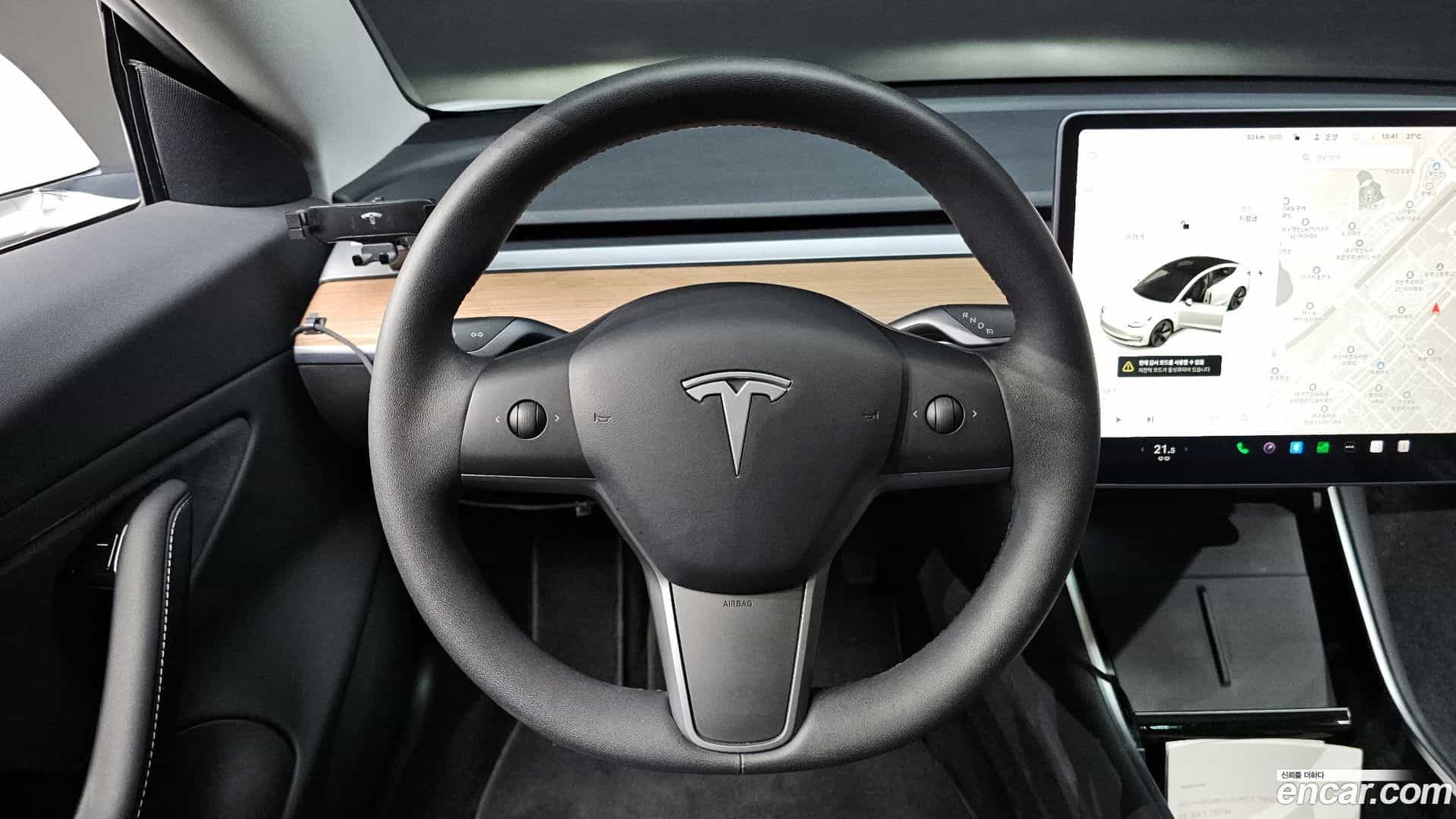 Model 3 Tesla 2020.11-OPTION-016