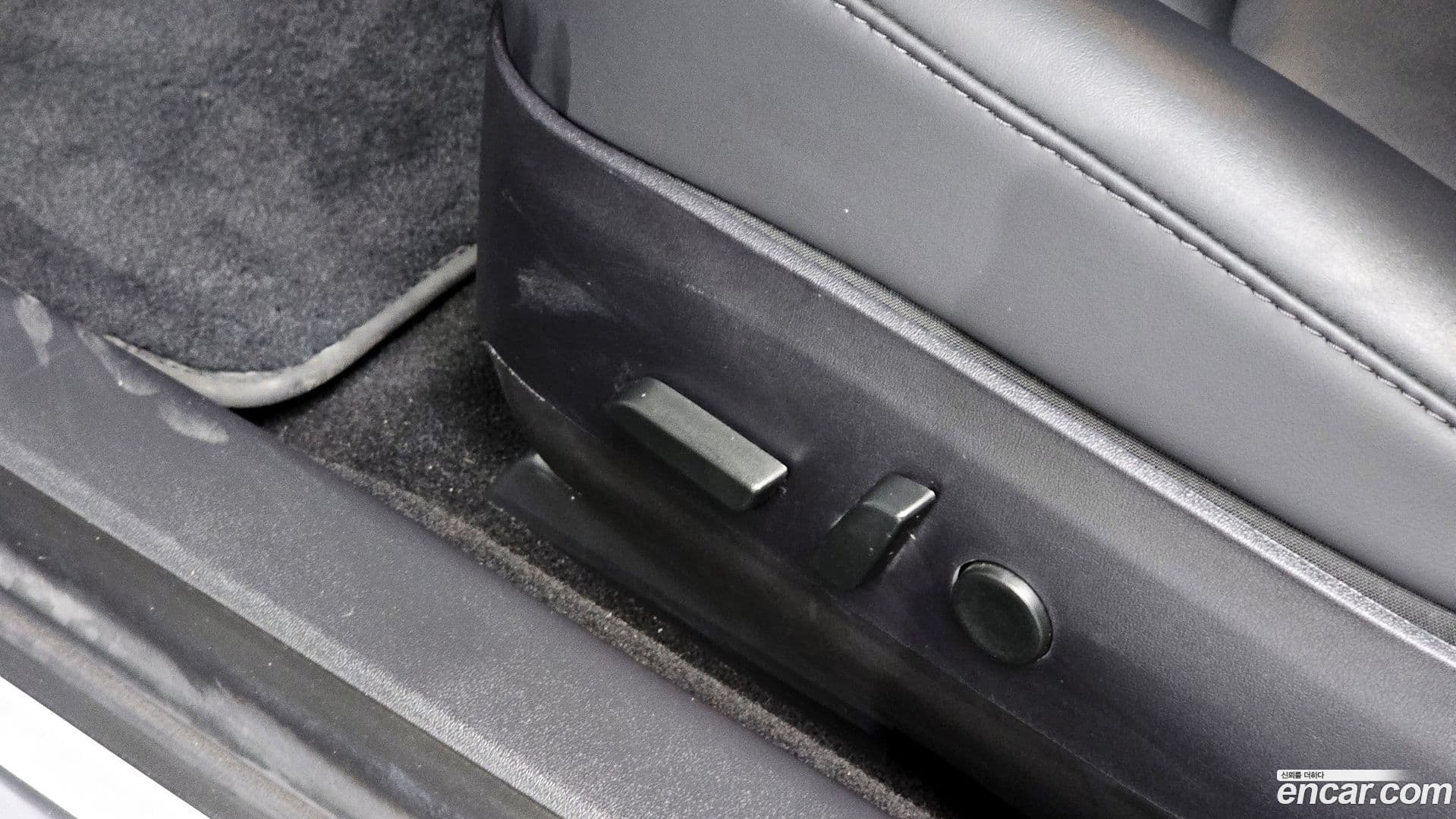 Main__Slider__Photo:Model 3 Tesla 2020.11-28