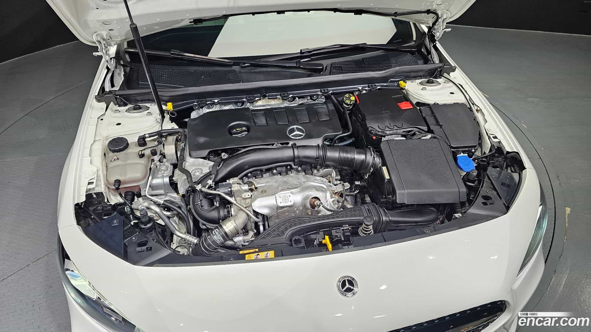 A-Class Mercedes-Benz 2021.8-OUTER-006