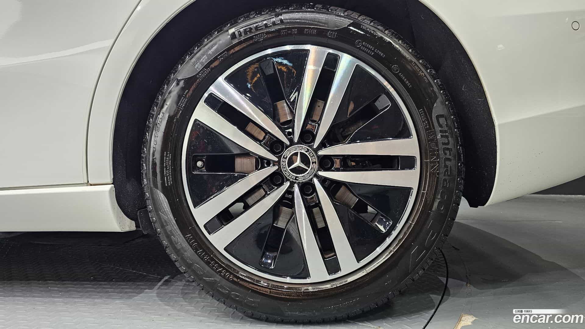 A-Class Mercedes-Benz 2021.8-OUTER-031