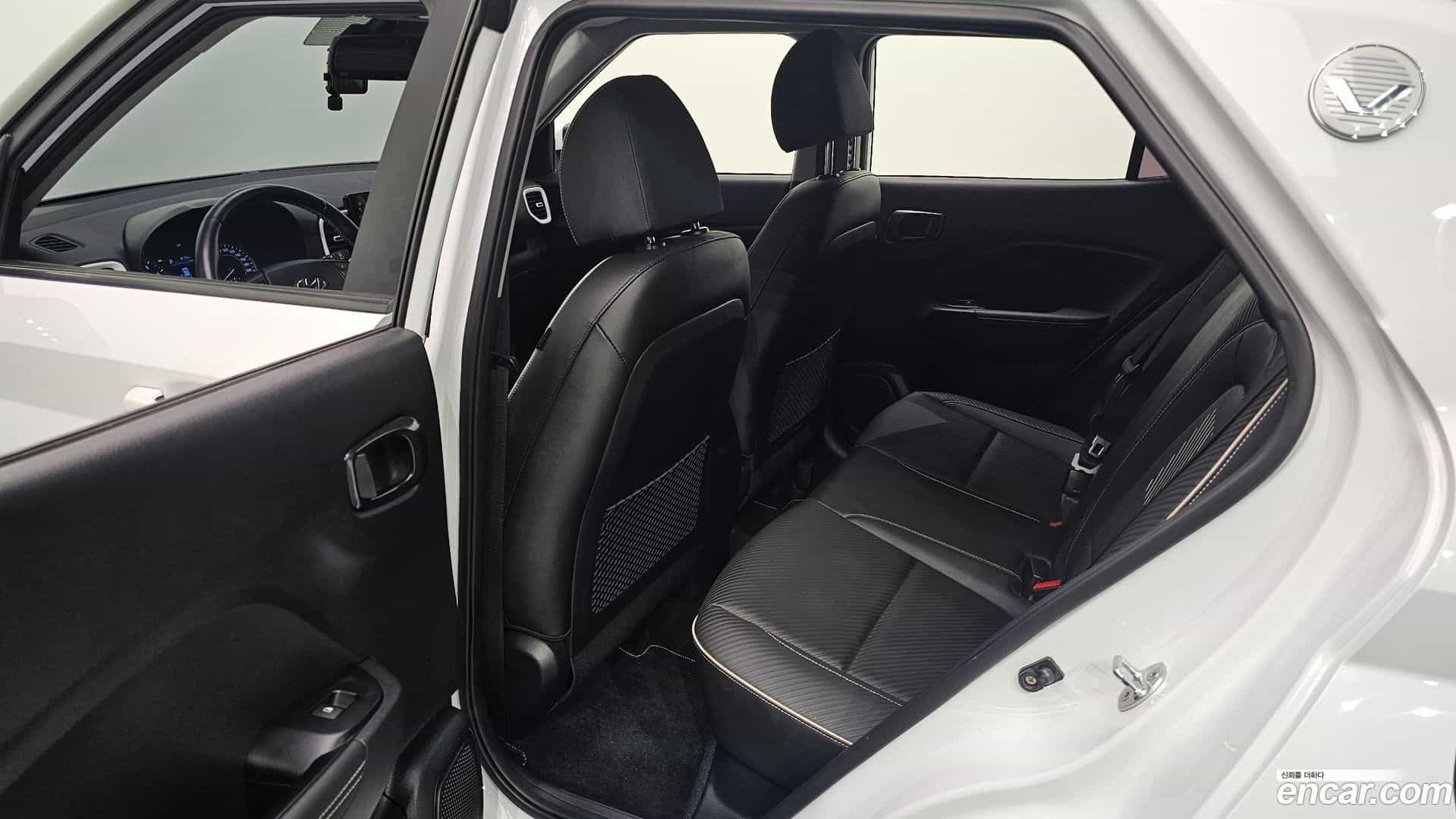 Venue Hyundai 2019.10-OPTION-015