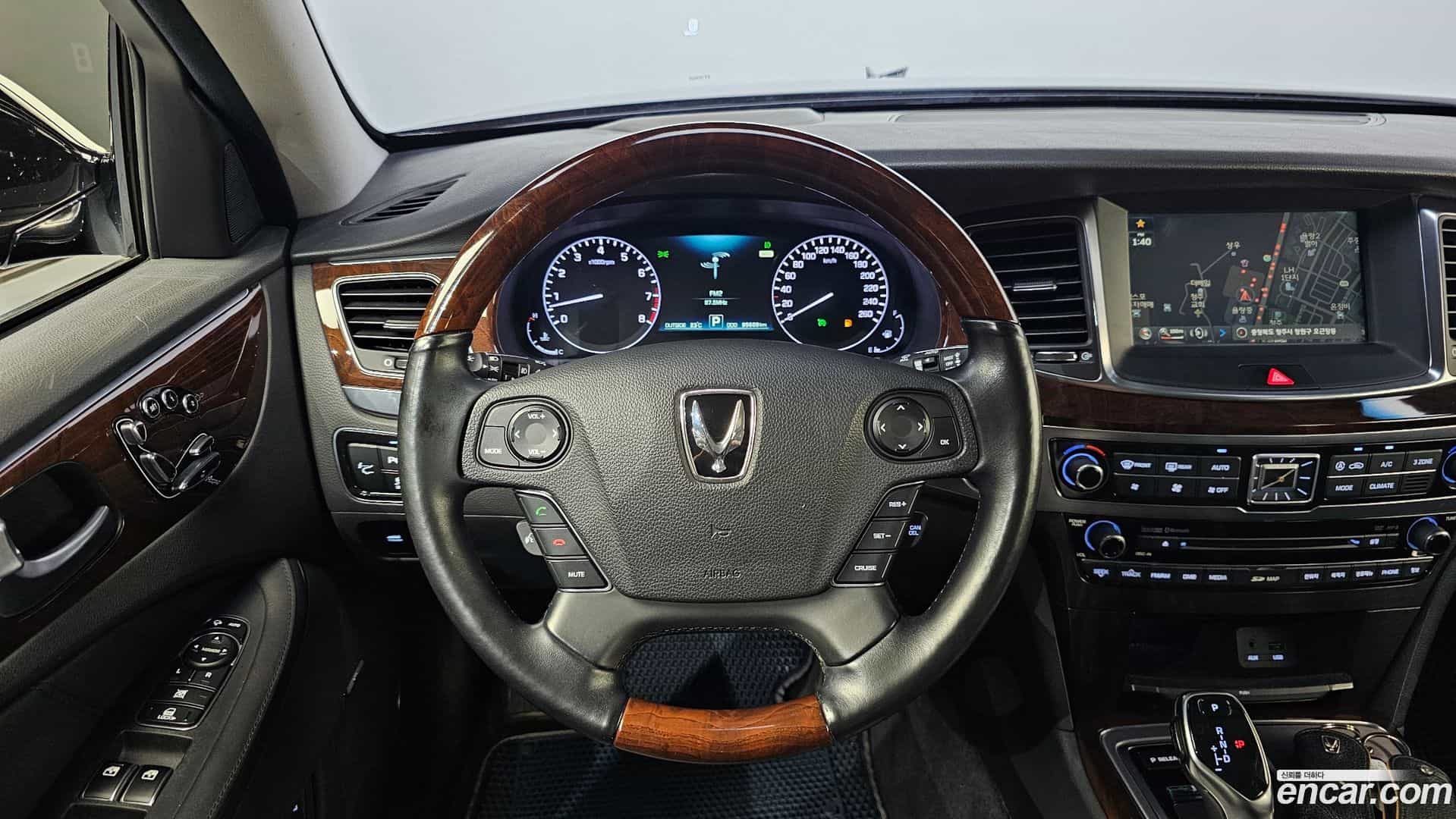 Equus Hyundai 2013.0-OPTION-021