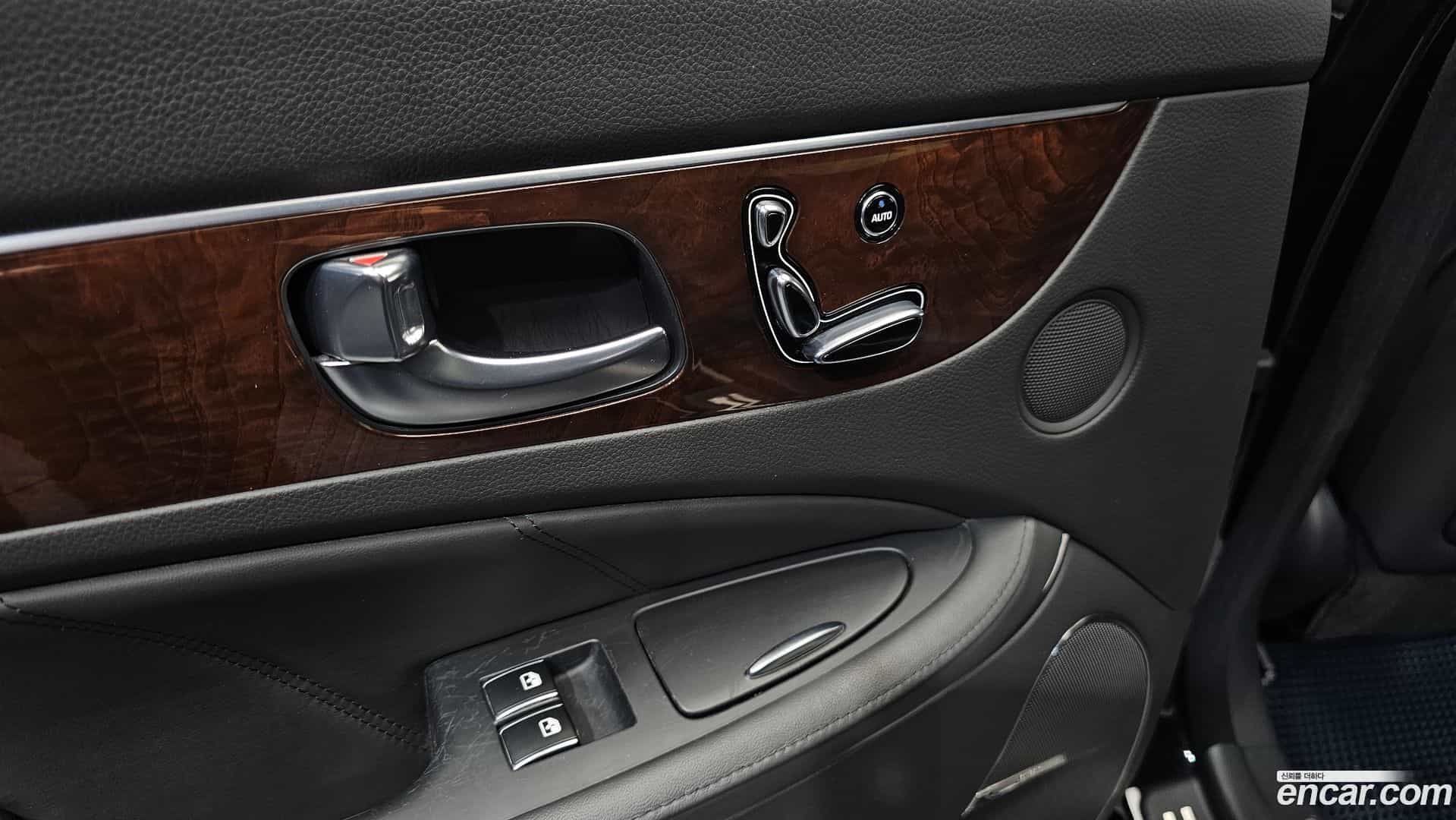 Equus Hyundai 2013.0-OPTION-041