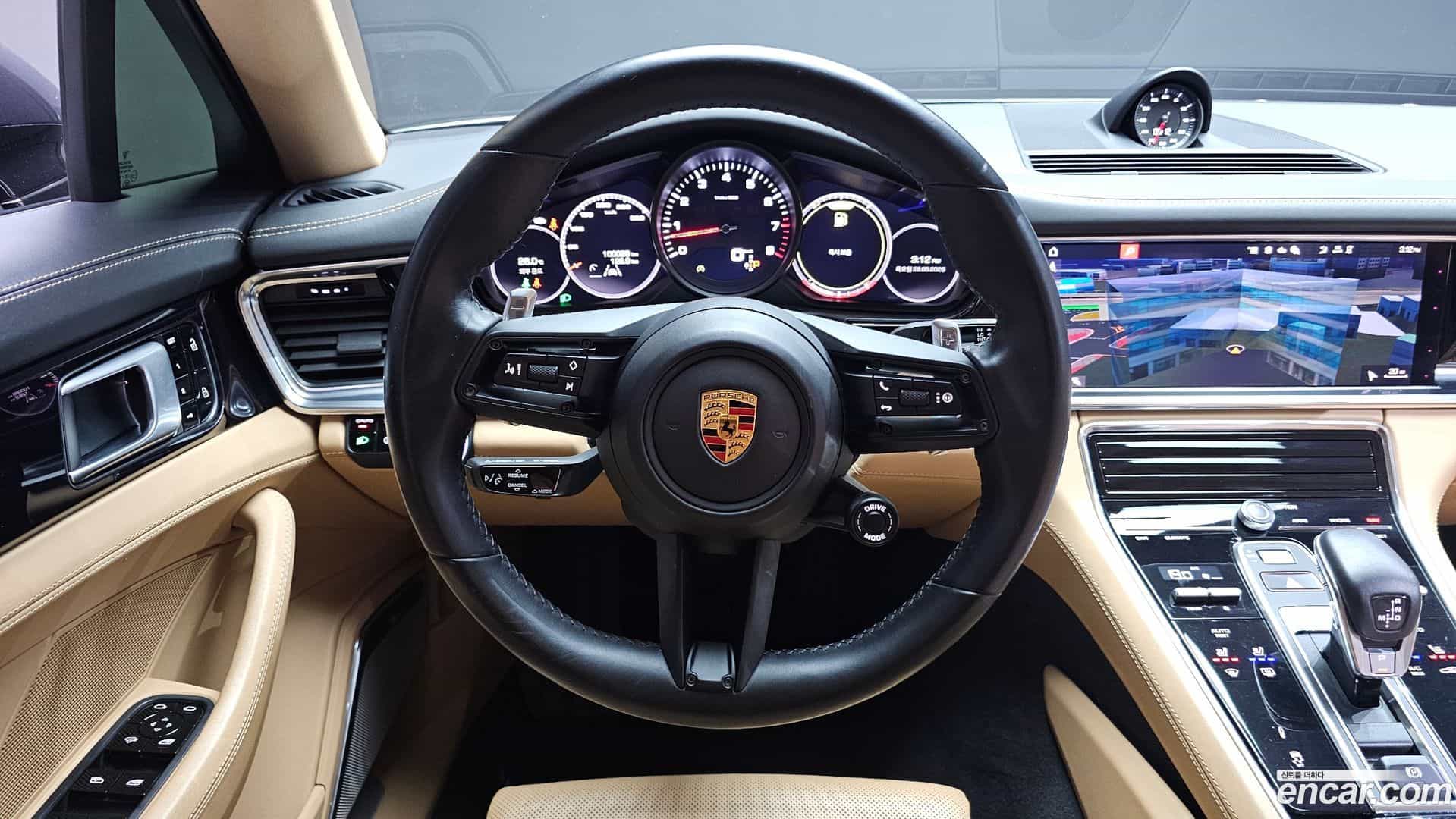 Panamera Porsche 2021.2-OPTION-016