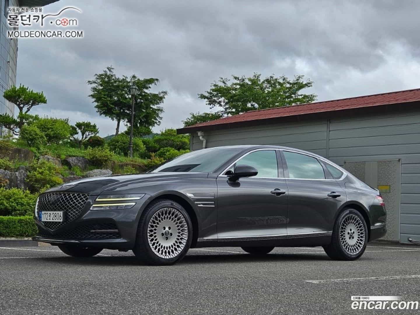 G80 Genesis 2022.3-OUTER-001