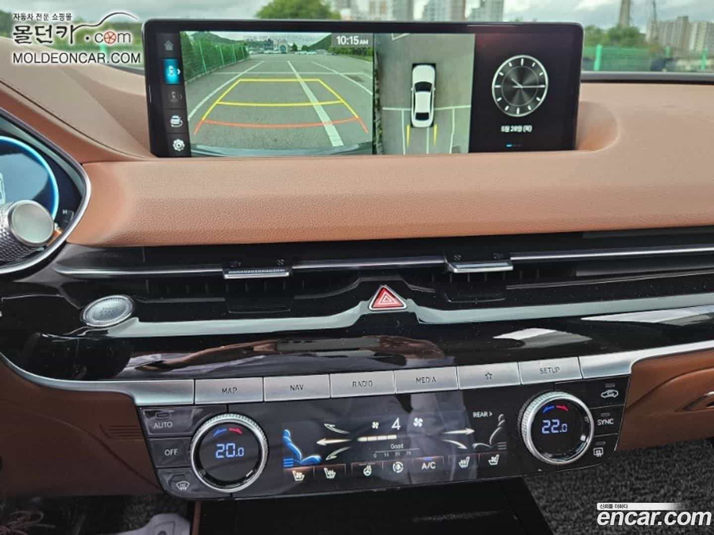 G80 Genesis 2022.3-INNER-009