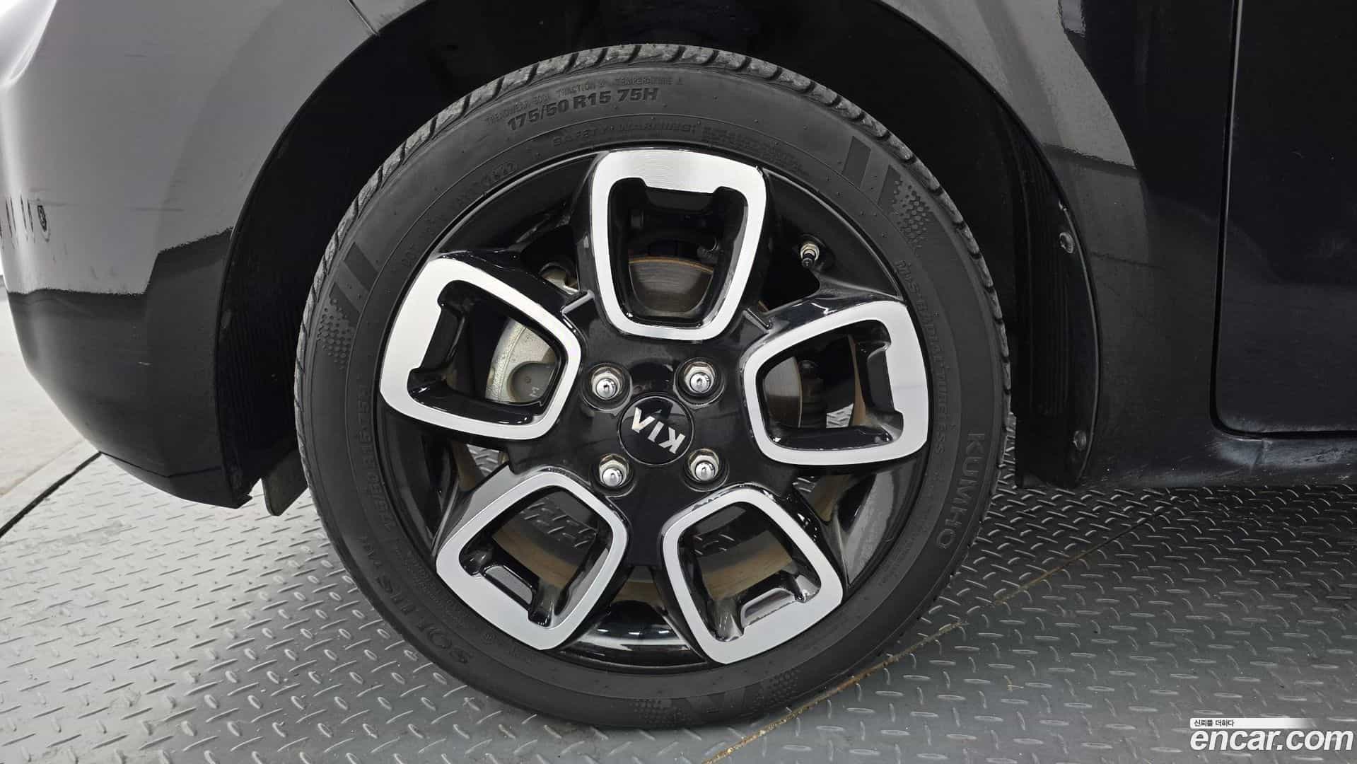 RAY Kia 2020.2-OUTER-005