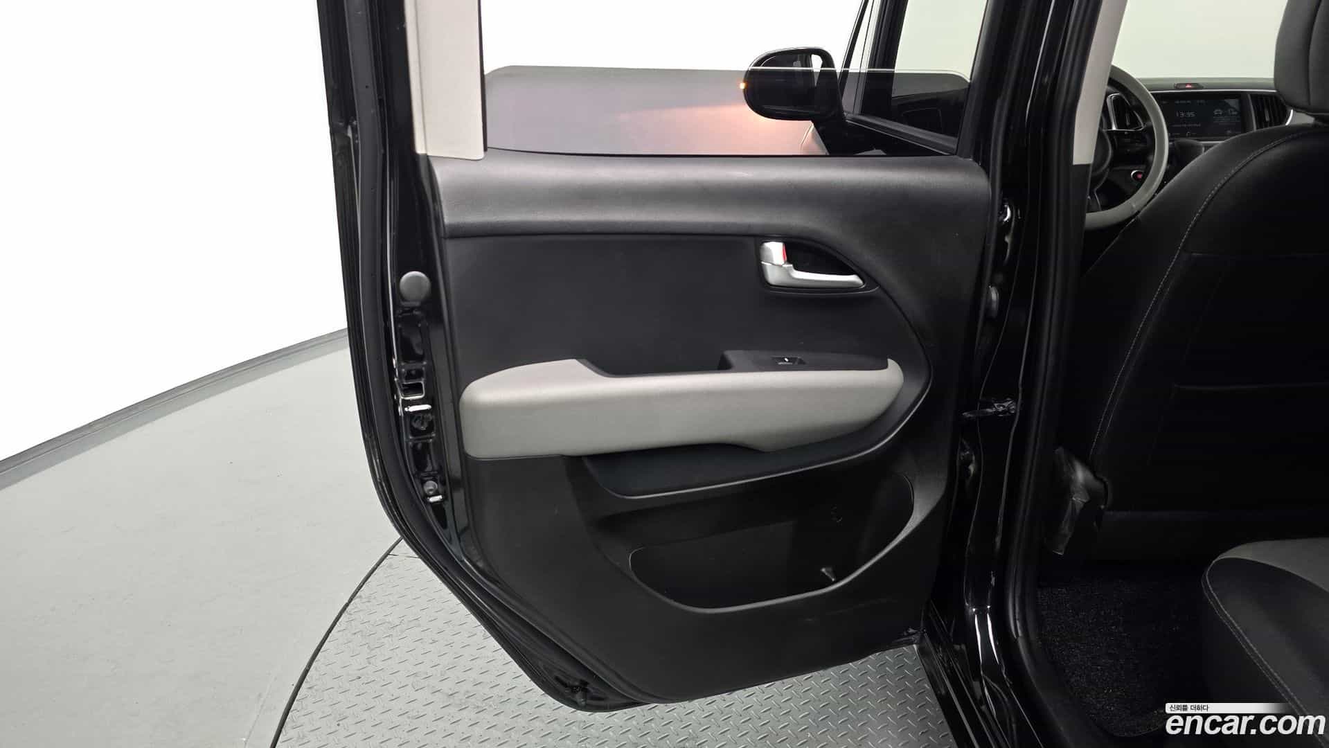 RAY Kia 2020.2-INNER-035