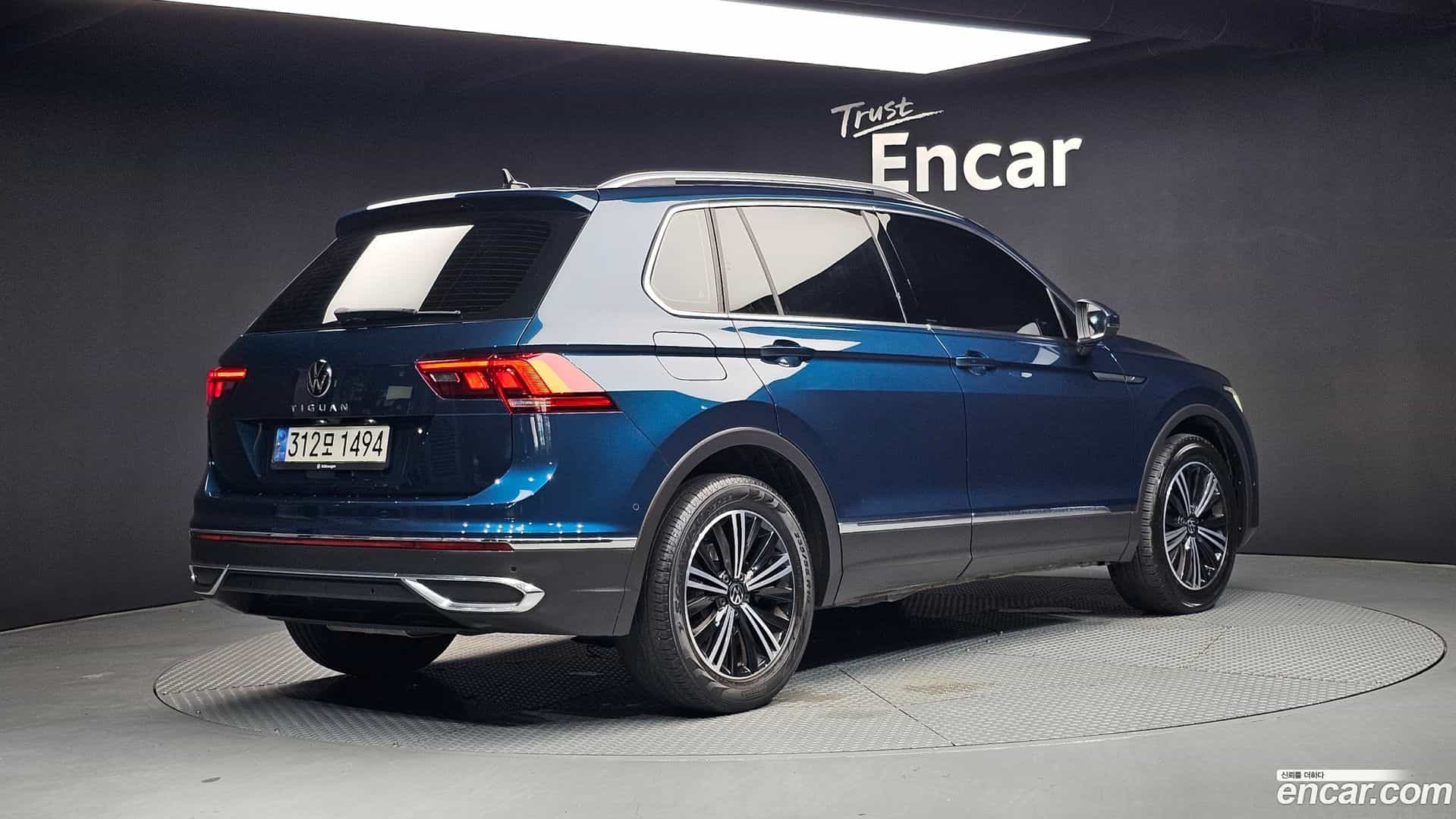 Tiguan Volkswagen 2022.11-OUTER-002