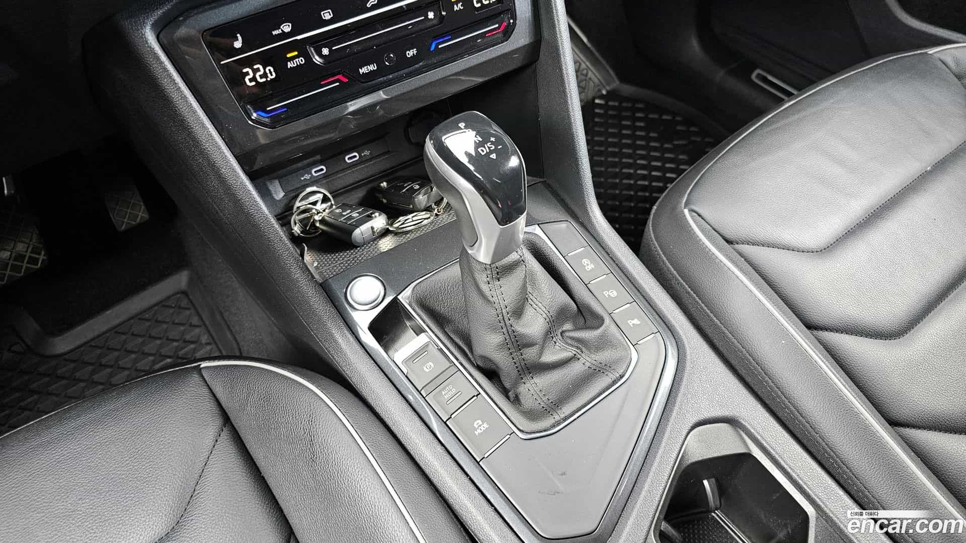 Tiguan Volkswagen 2022.11-INNER-009