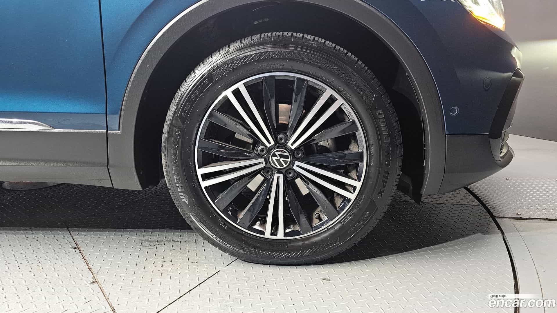 Tiguan Volkswagen 2022.11-OUTER-031