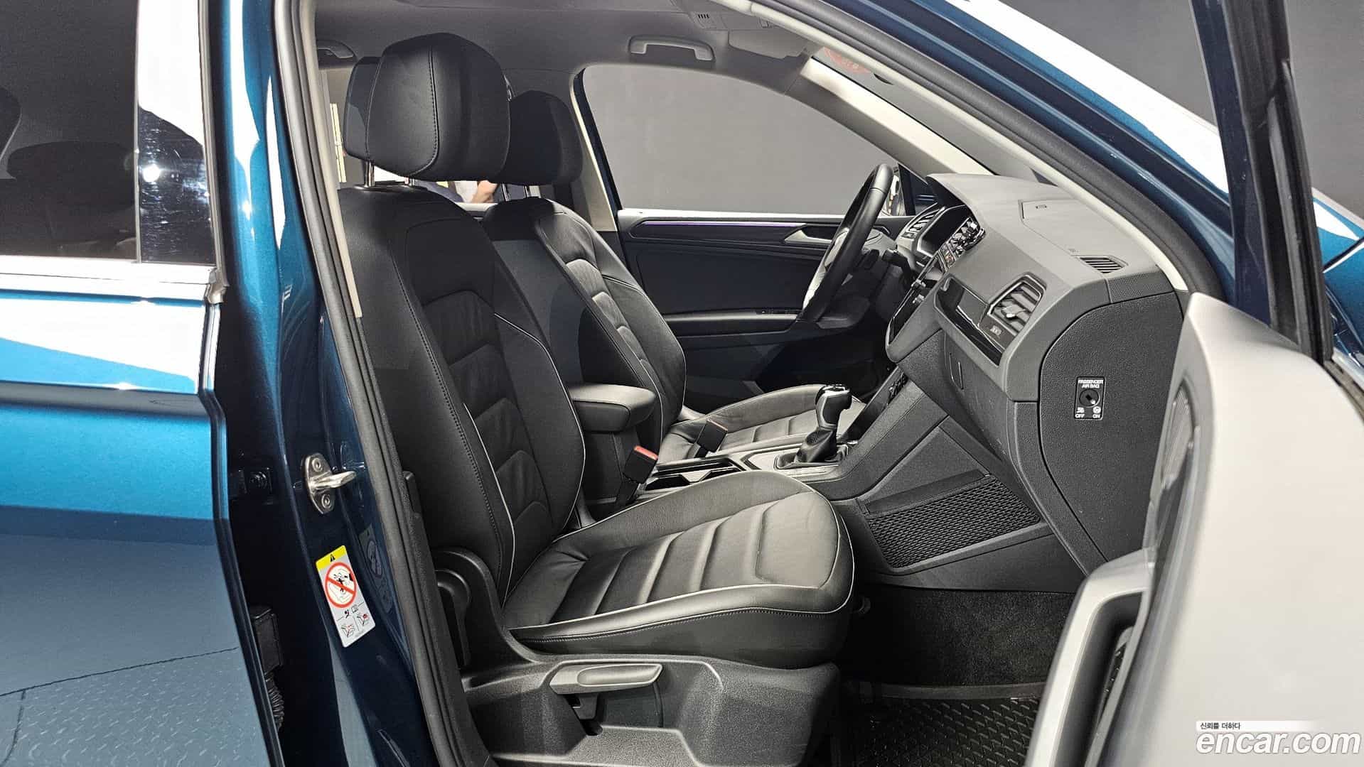 Tiguan Volkswagen 2022.11-INNER-036