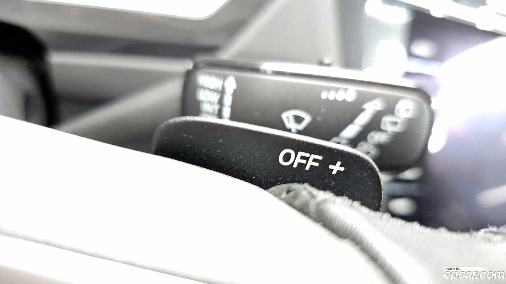 Tiguan Volkswagen 2022.11-OPTION-040
