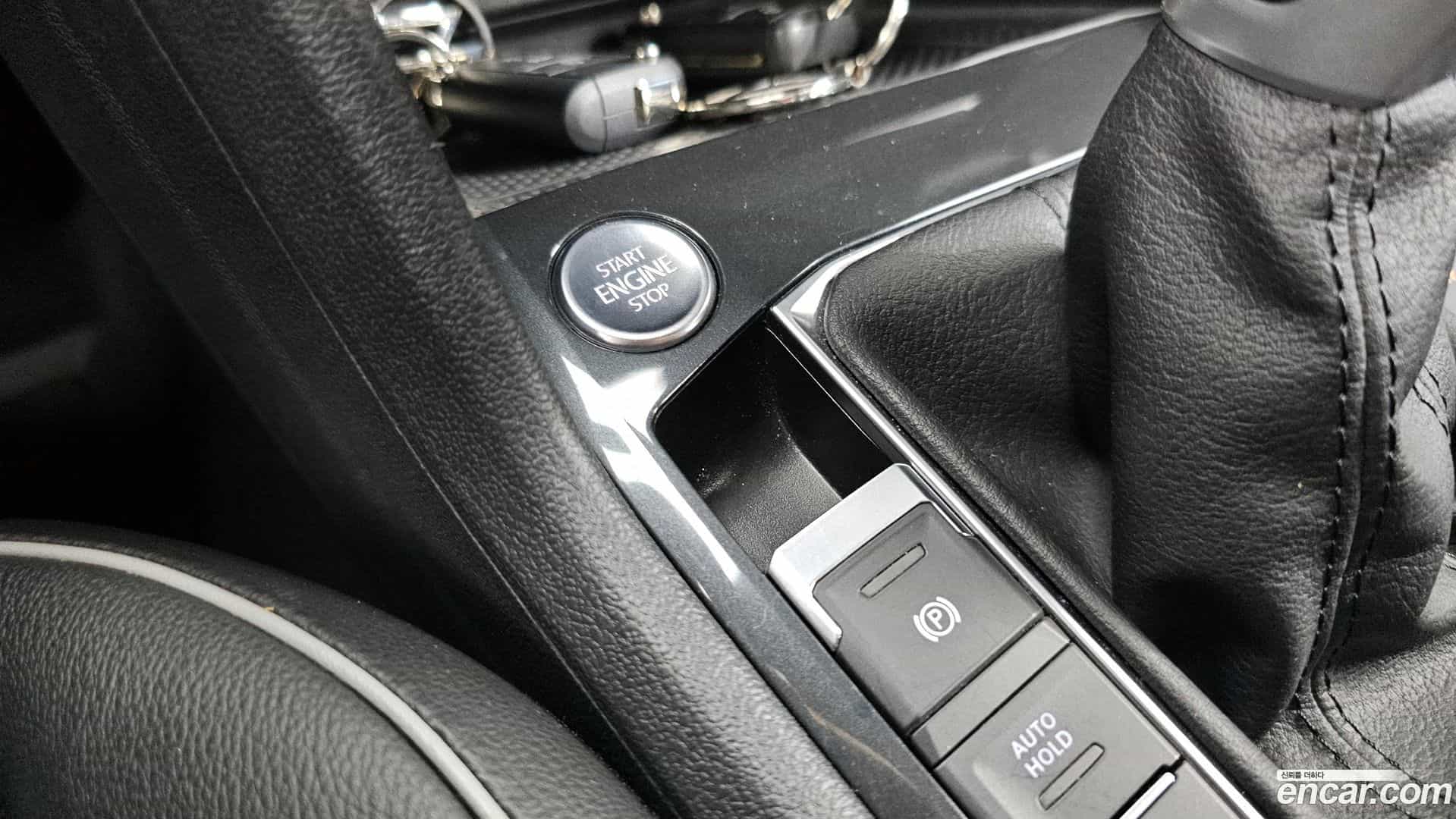 Tiguan Volkswagen 2022.11-OPTION-041