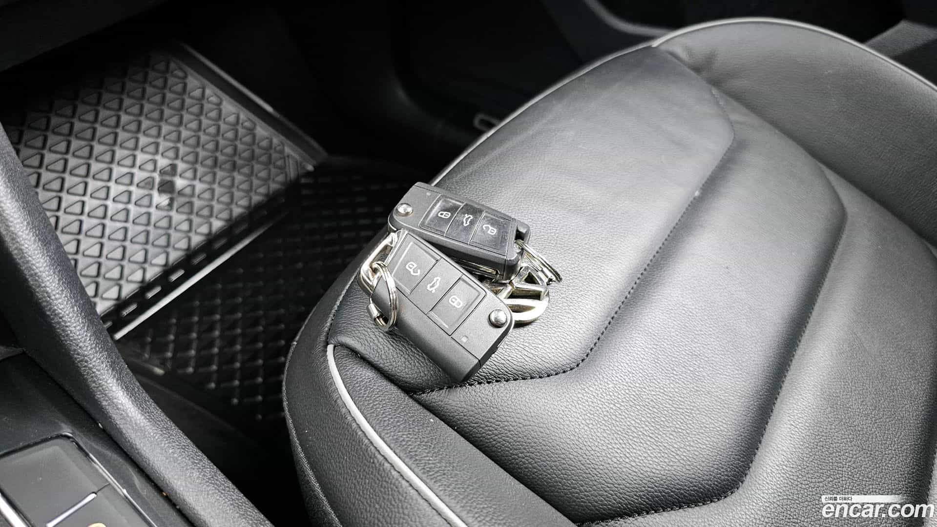 Tiguan Volkswagen 2022.11-OPTION-043