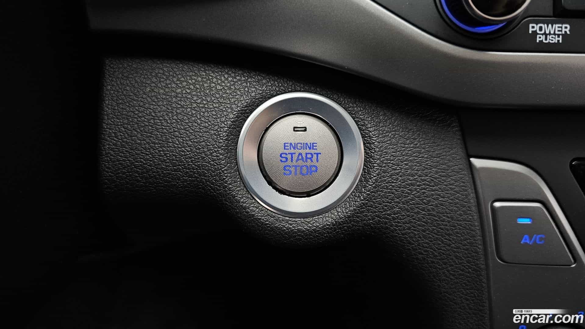 AVANTE Hyundai 2018.8-OPTION-042