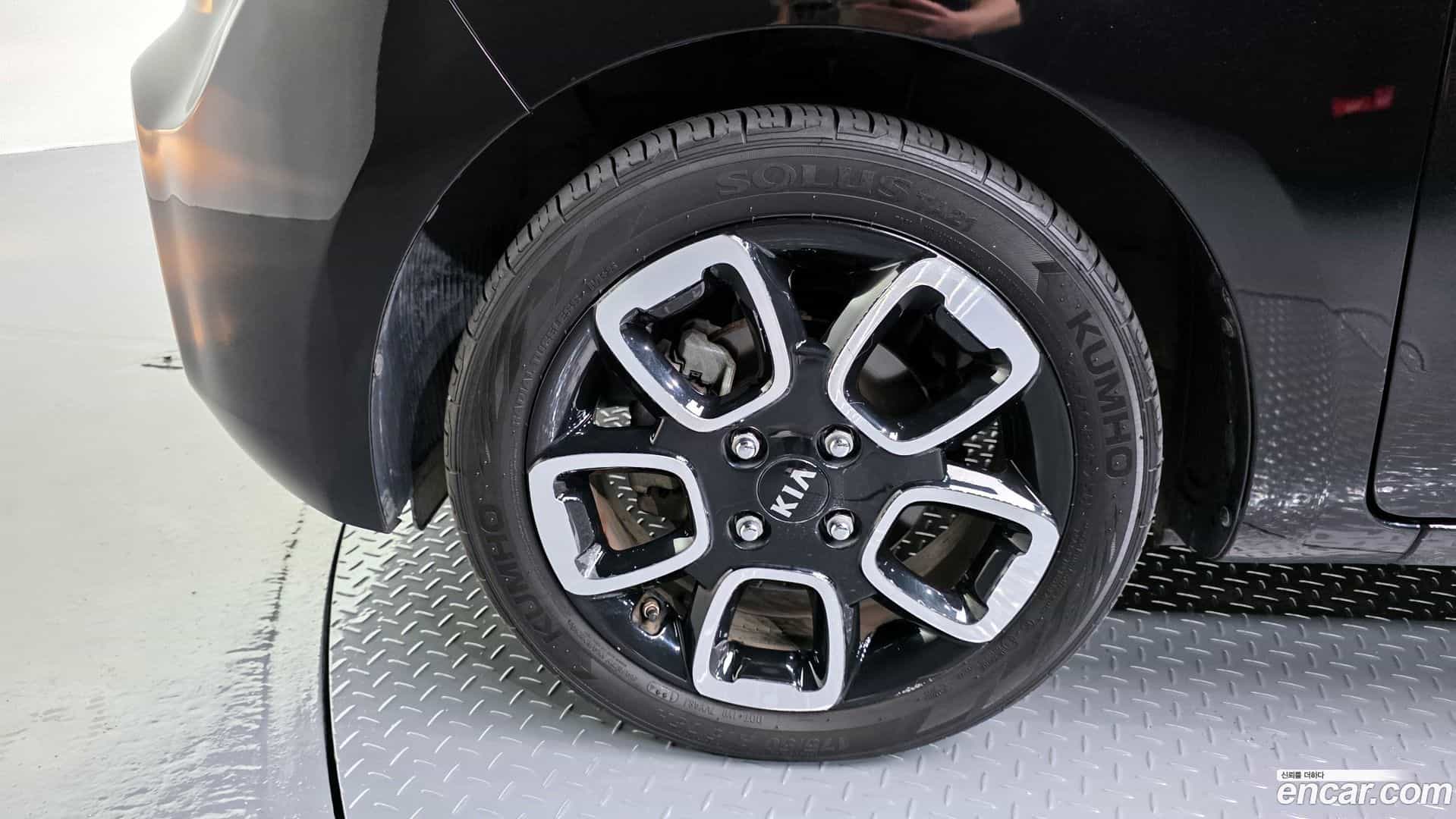 RAY Kia 2019.1-OUTER-005