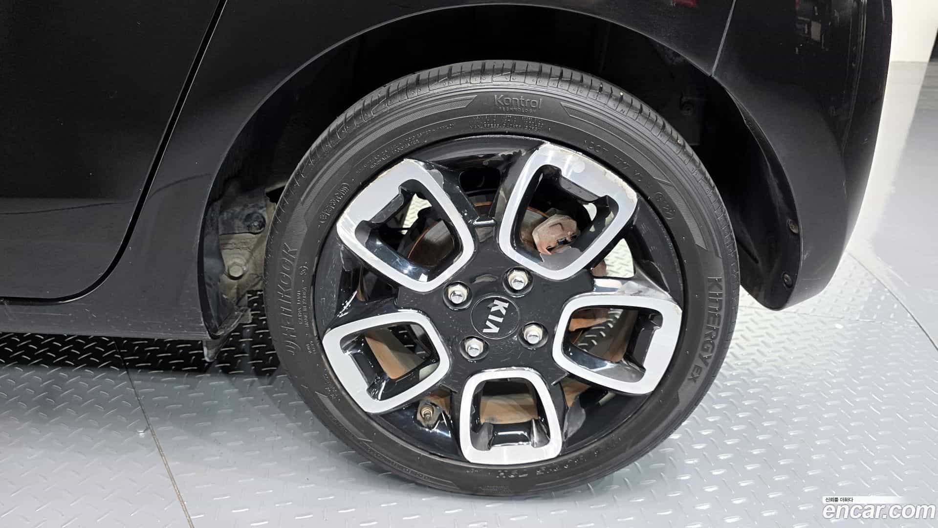 RAY Kia 2019.1-OUTER-031