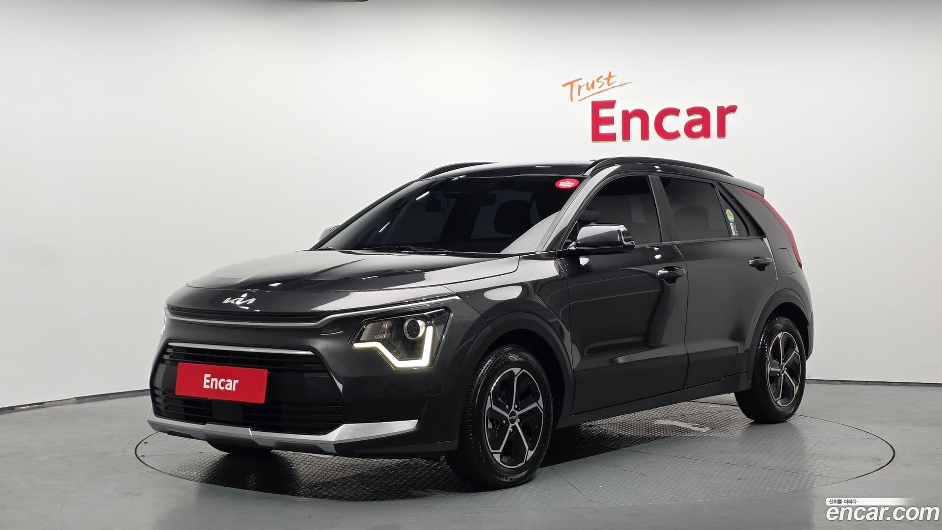 Main__Slider__Photo:Niro Kia 2022.3-0