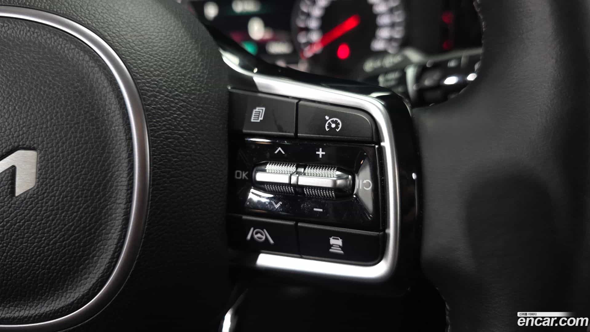 Sorento Kia 2023.3-OPTION-018