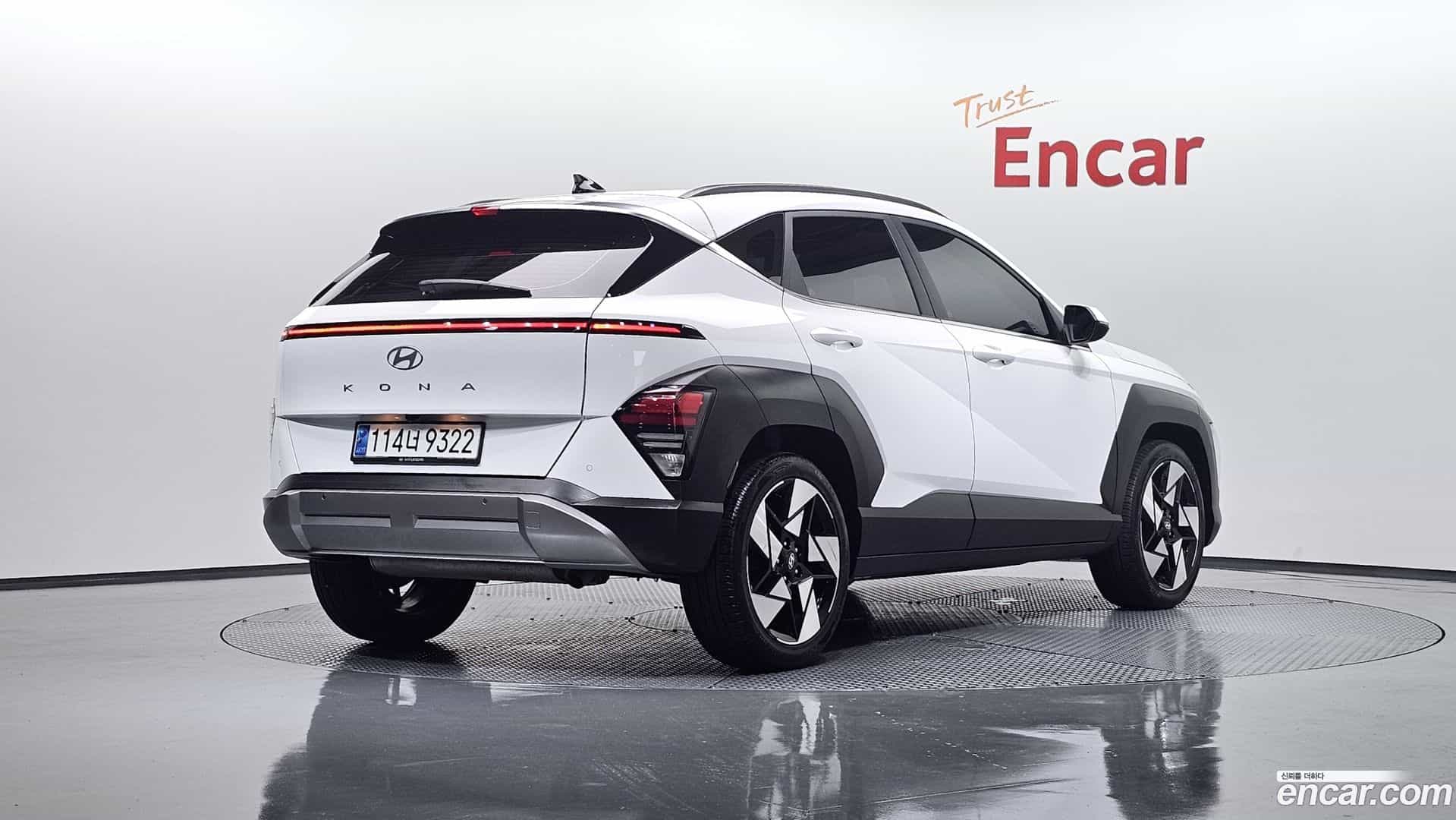 Kona Hyundai 2023.5-OUTER-002