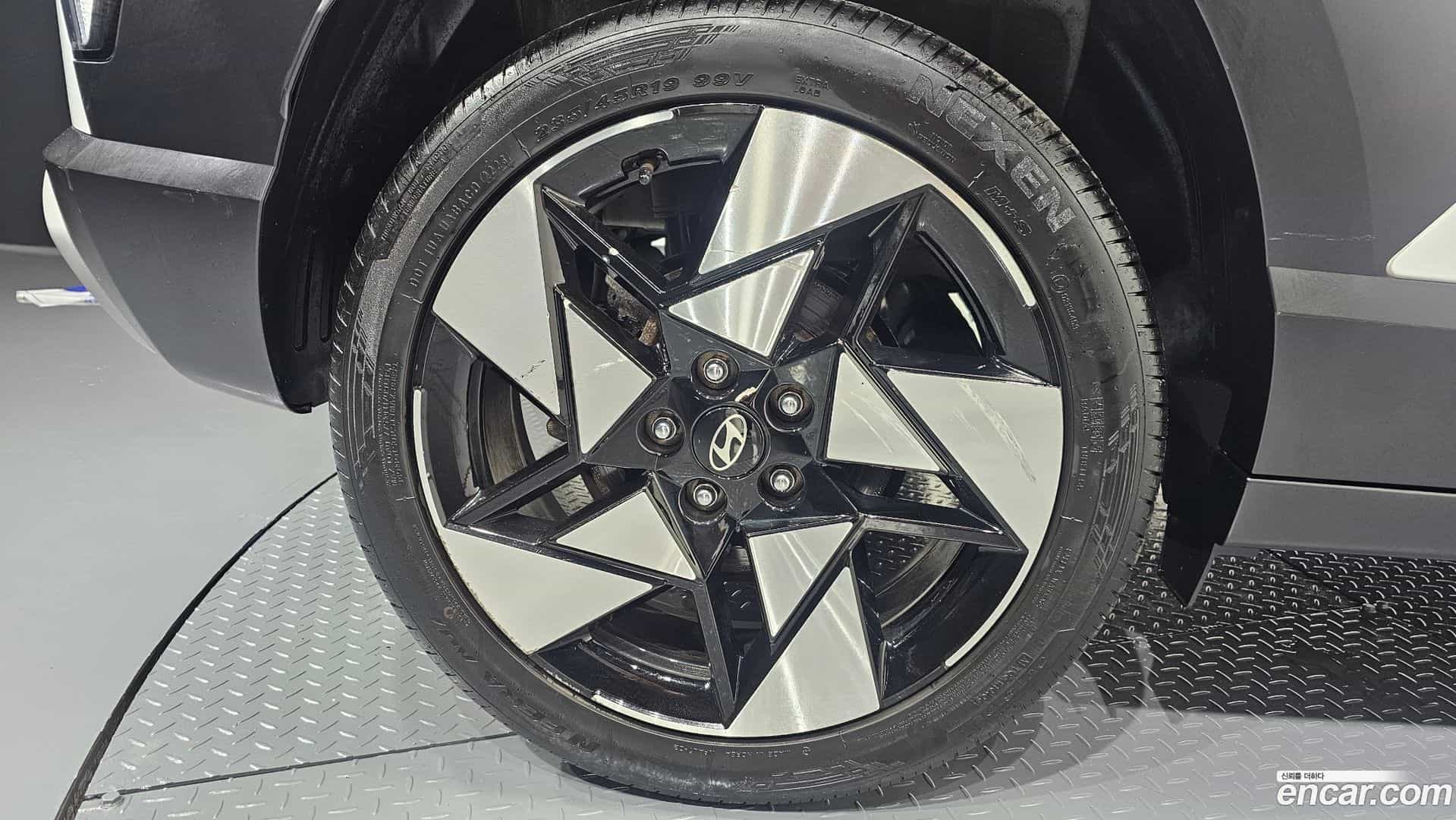 Kona Hyundai 2023.5-OUTER-005