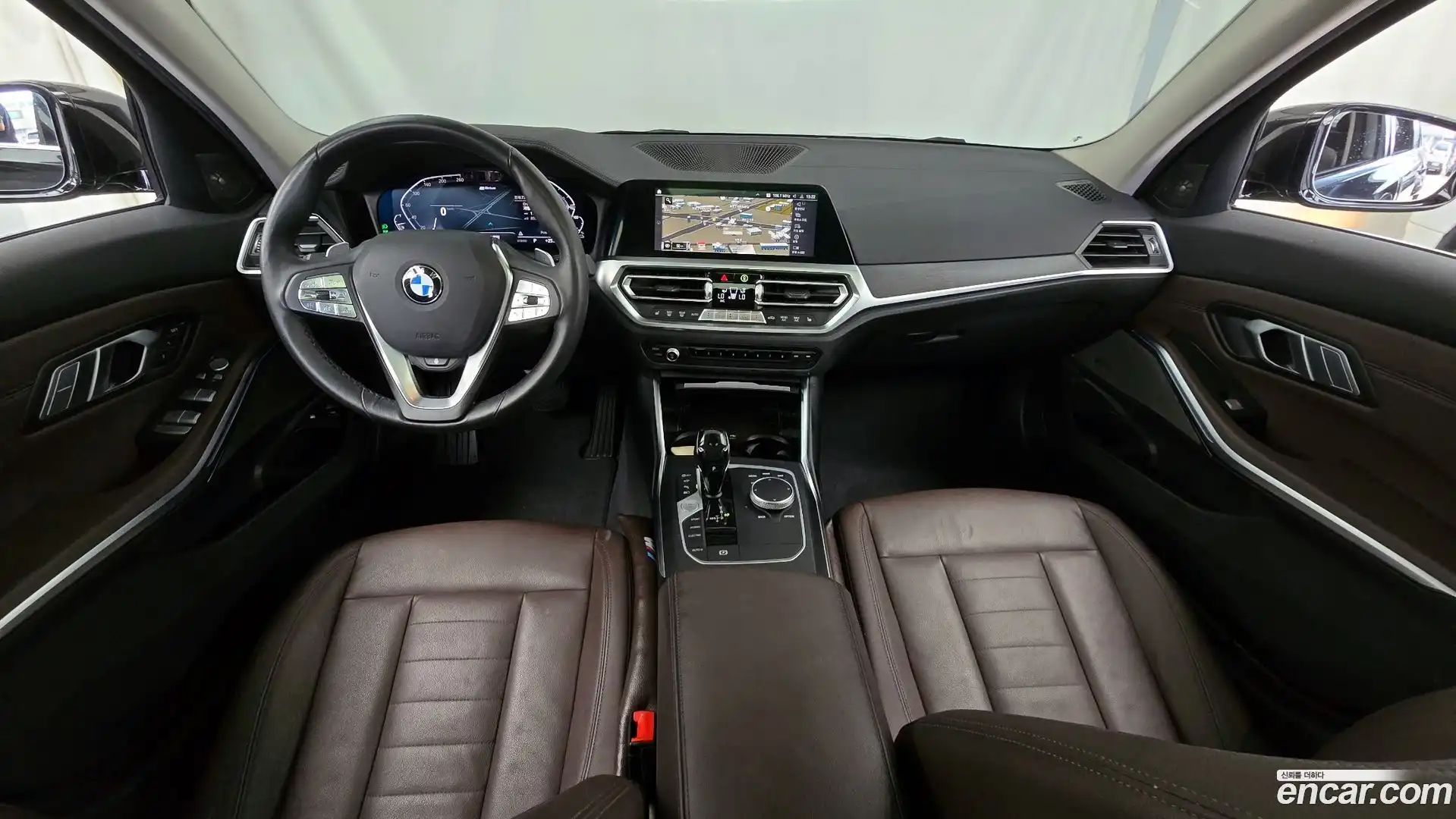 3-Series BMW 2021.3-INNER-007