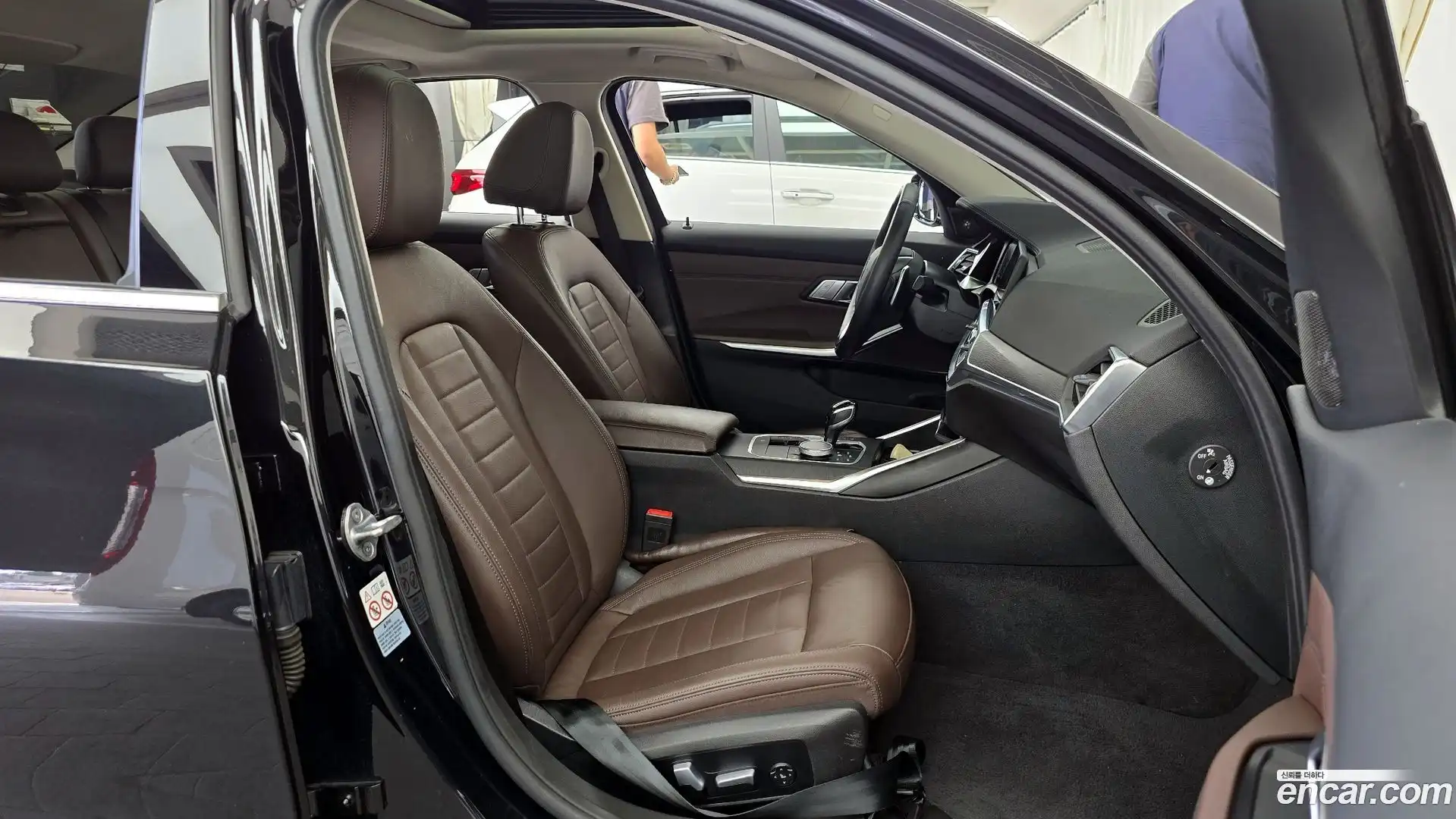 3-Series BMW 2021.3-INNER-036