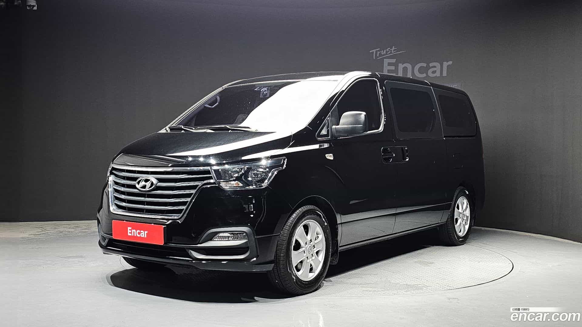 Starex Hyundai 2019.4-OUTER-001