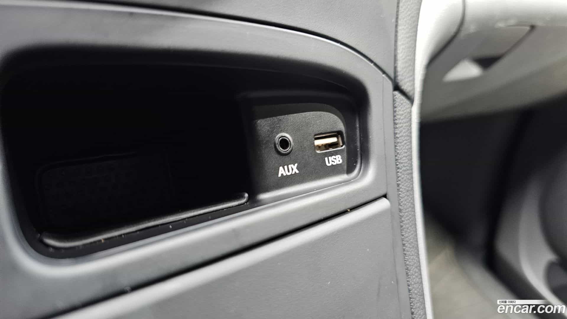 Starex Hyundai 2019.4-OPTION-021