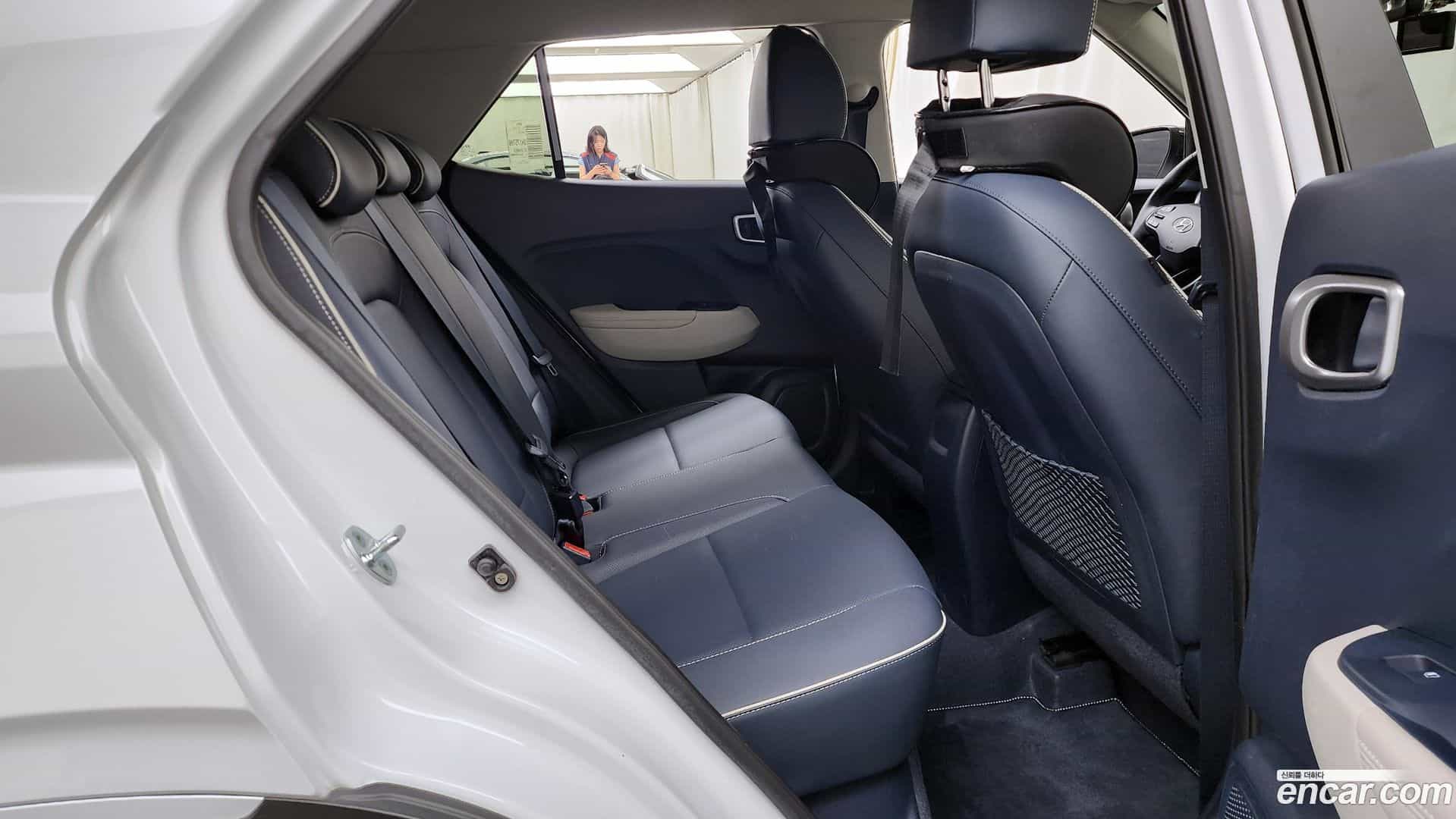 Venue Hyundai 2022.6-OPTION-016