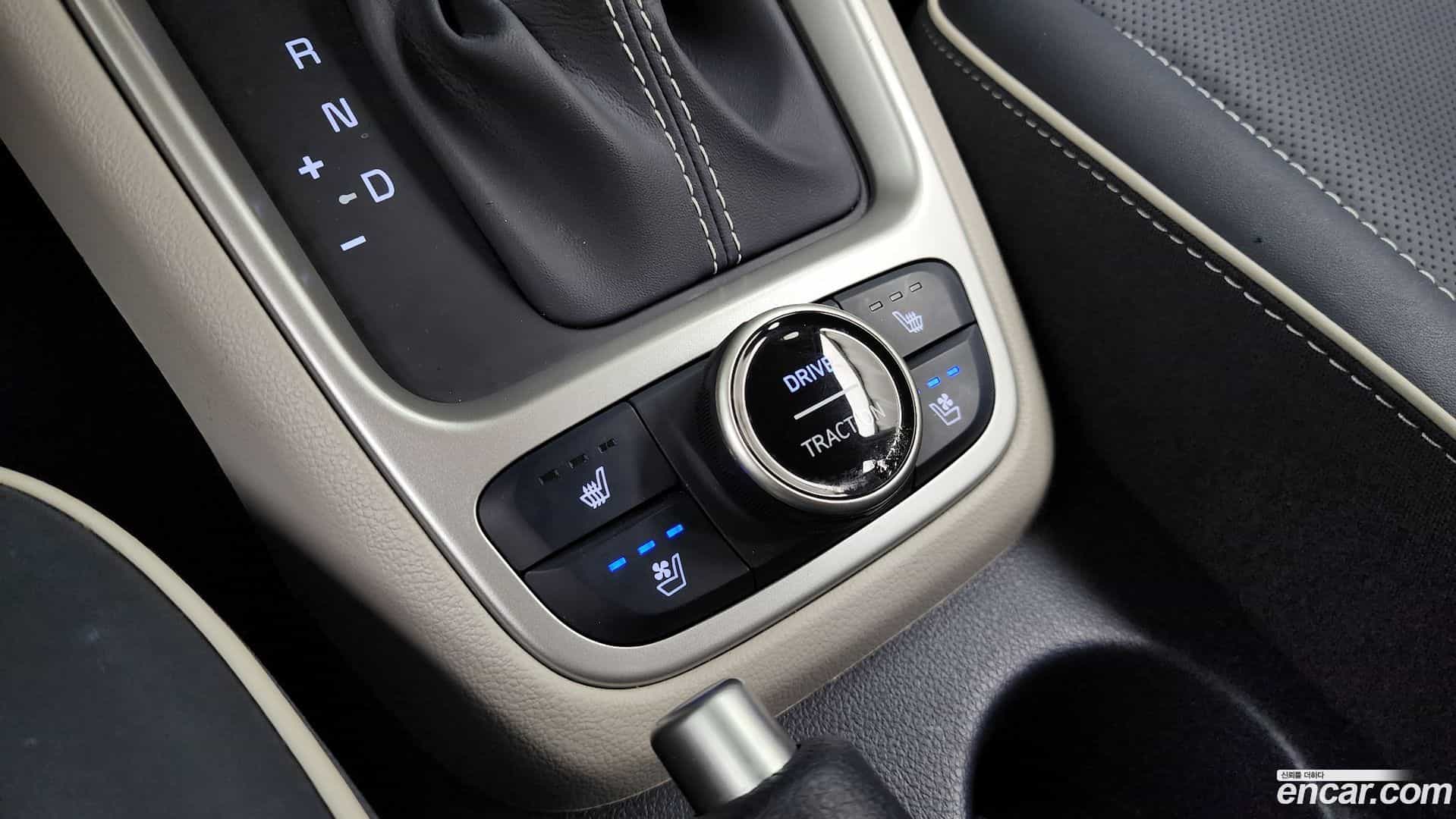 Venue Hyundai 2022.6-OPTION-023