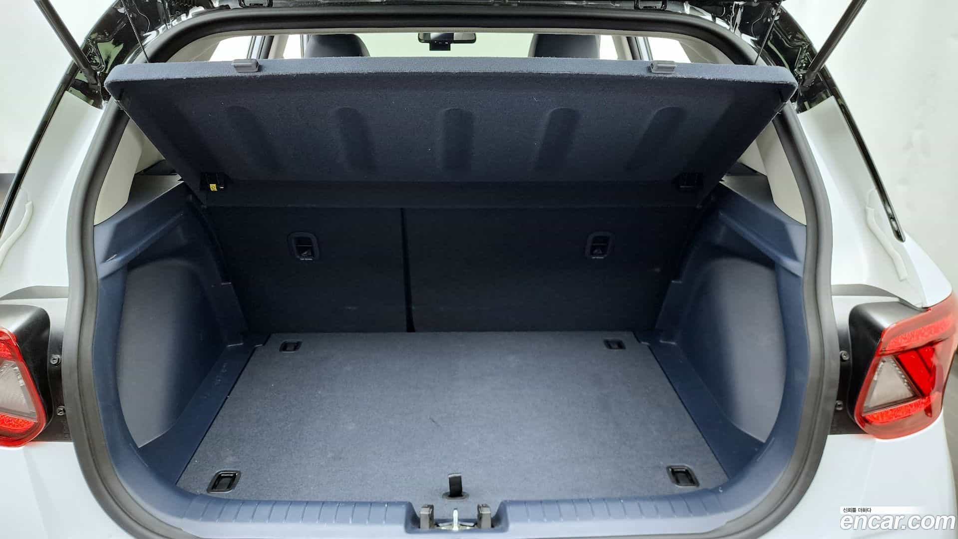 Venue Hyundai 2022.6-OPTION-024