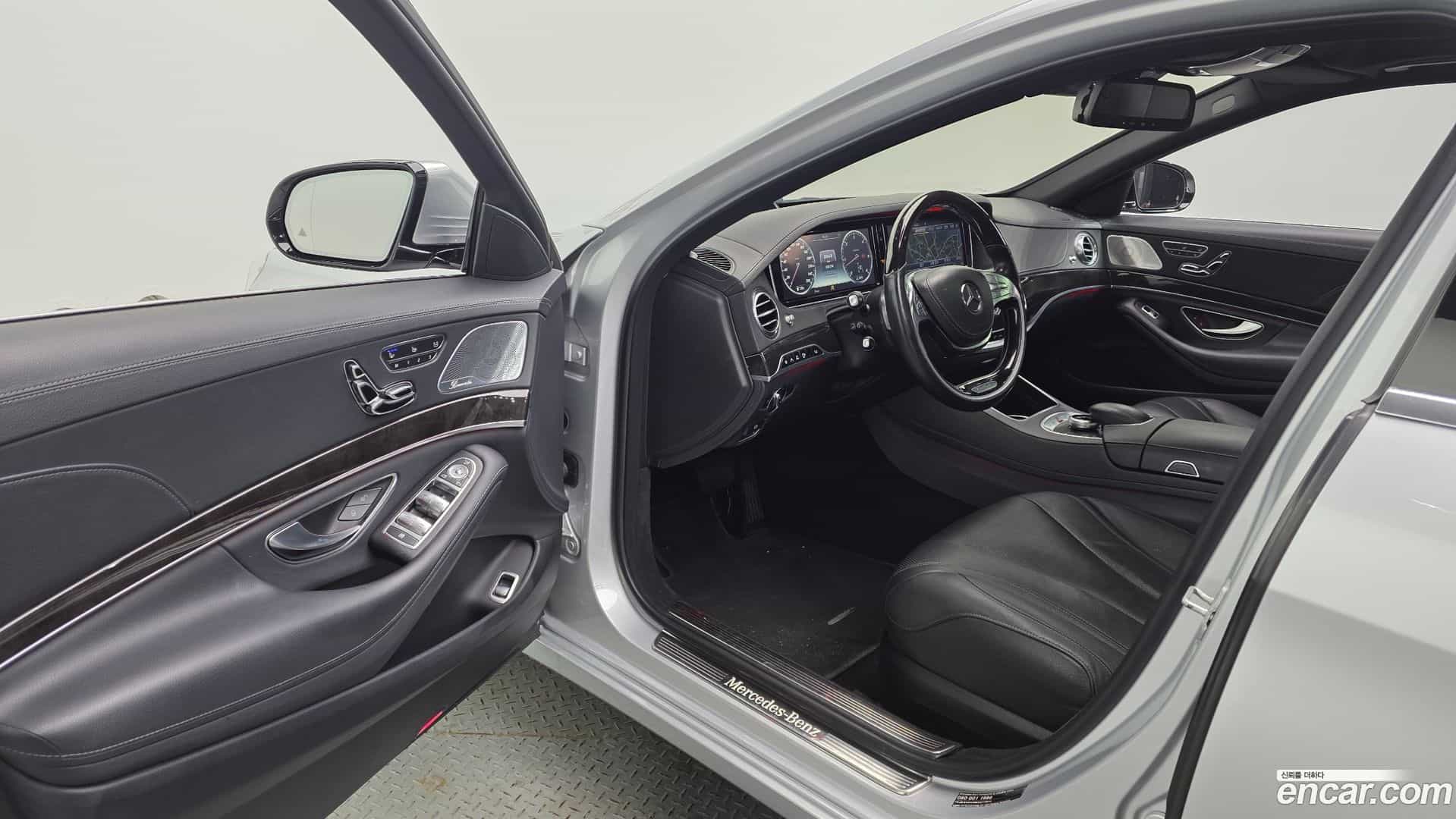 S-Class Mercedes-Benz 2016.1-INNER-010