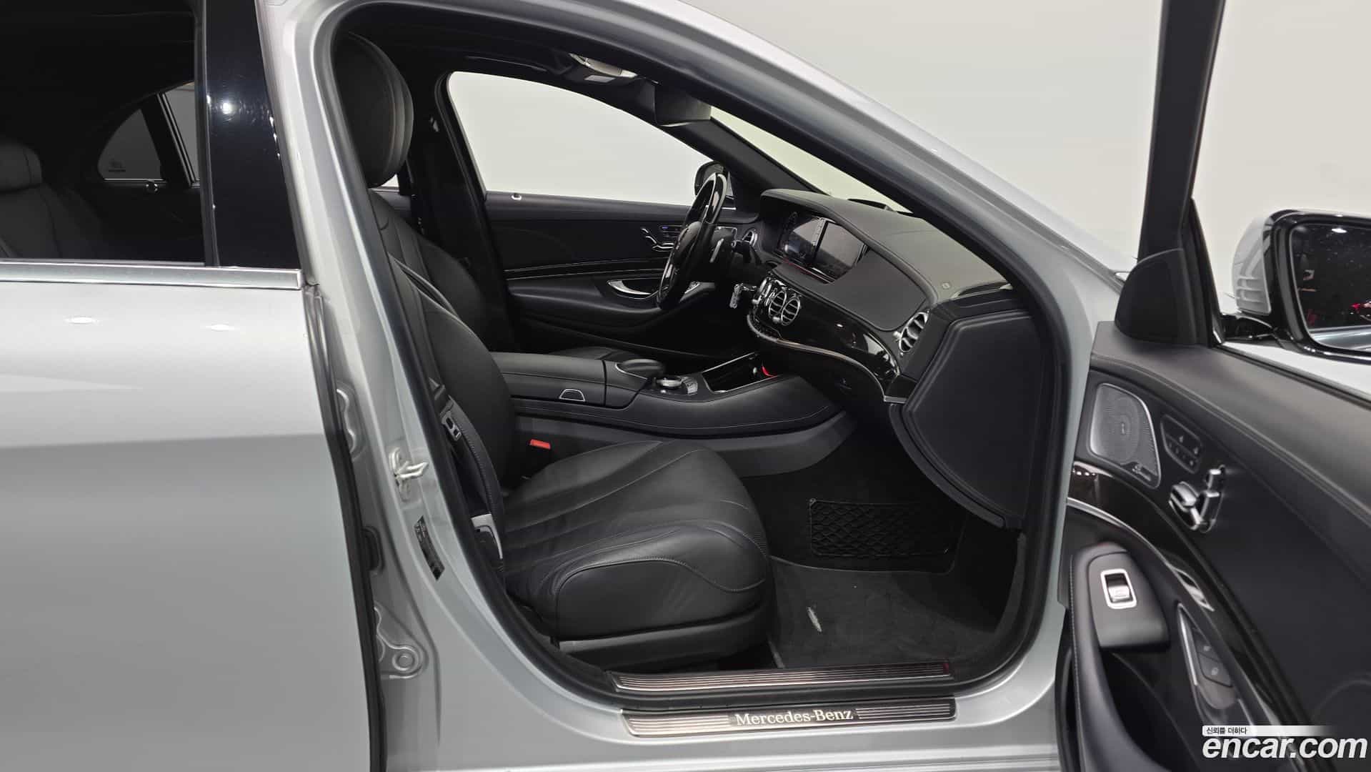 S-Class Mercedes-Benz 2016.1-OPTION-015