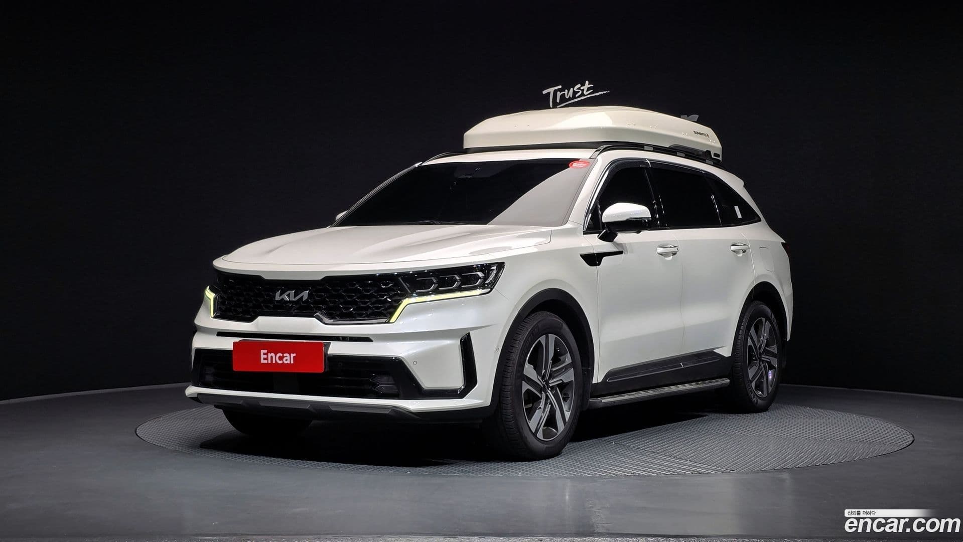 Main__Slider__Photo:Sorento Kia 2021.10-0